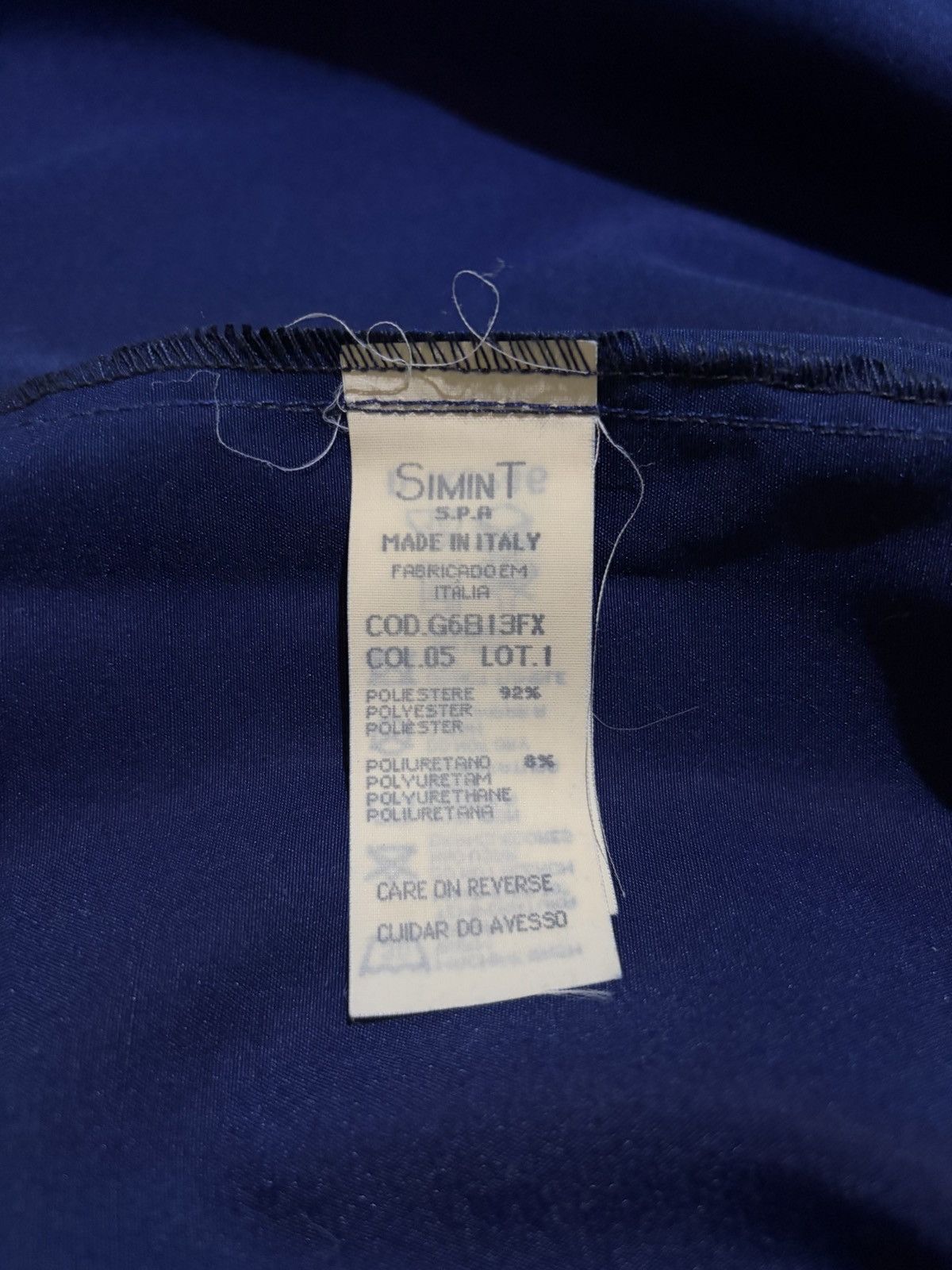 Armani VINTAGE ARMANI JEANS HIDDEN HOODIE JACKET Size US L / EU 52-54 / 3 - 6 Thumbnail