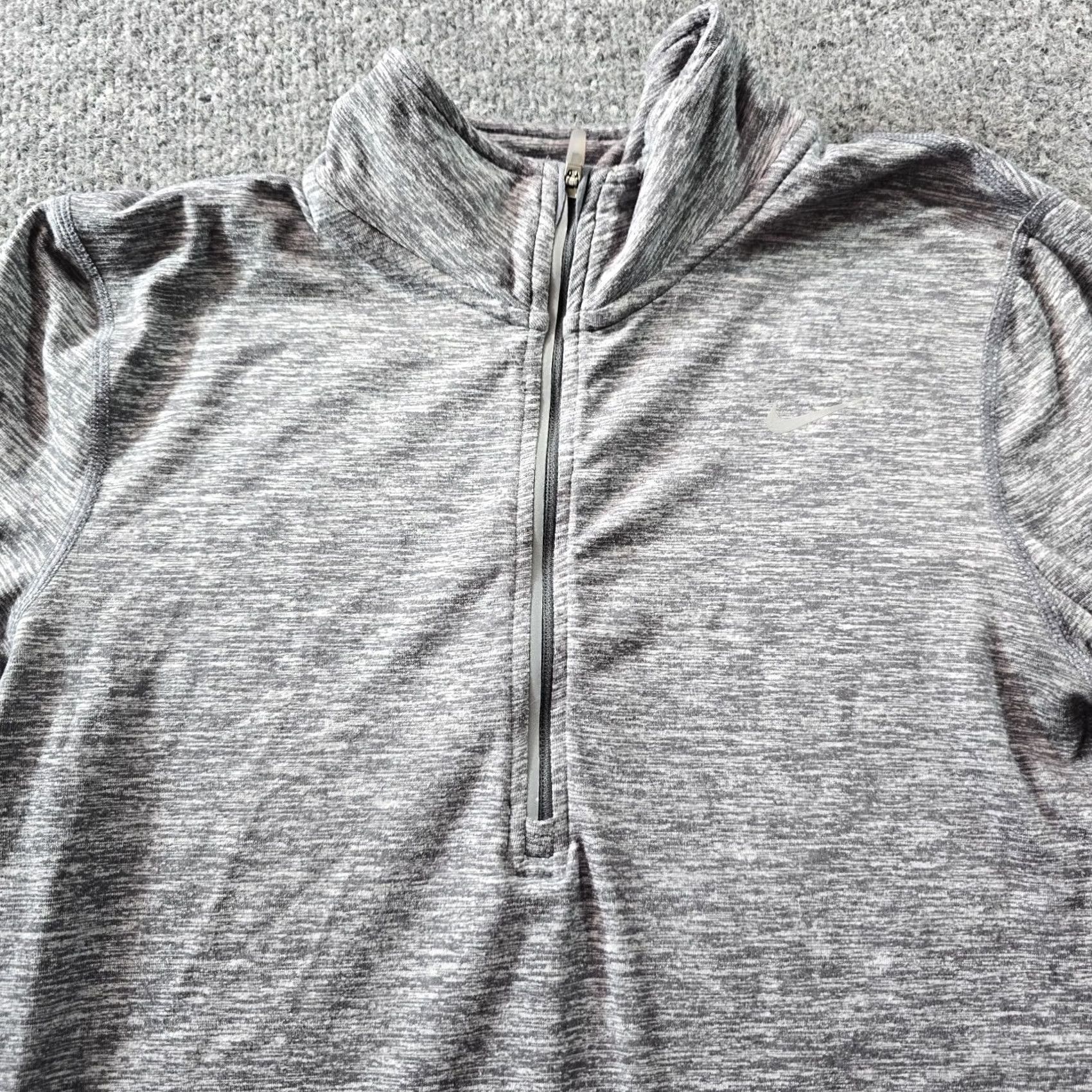 Nike Nike Top Women S Gray 1/4 Zip Long Sleeve Dri-Fit Running Athletic Basic Size S / US 4 / IT 40 - 2 Thumbnail