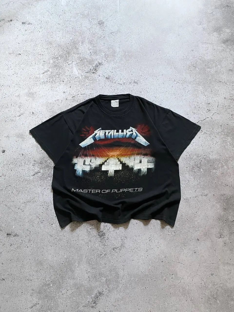 Band Tees VINTAGE 2002 METALLICA ‘MASTER OF PUPPETS’METAL BAND T SHIRT Size US M / EU 48-50 / 2 - 1 Thumbnail