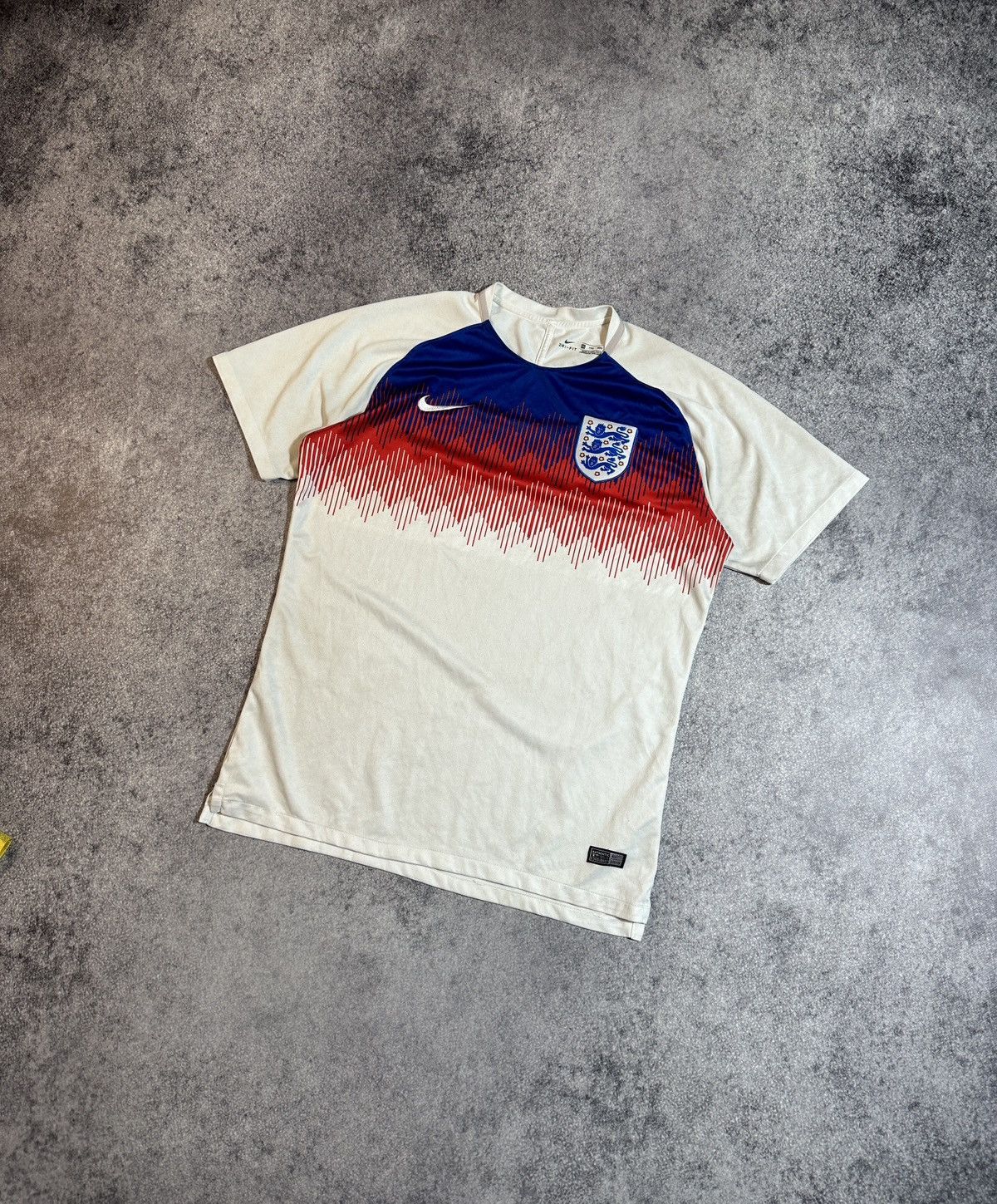 Nike Nike England Soccer Jersey Blokecore Rare Casual Style XL Size US XL / EU 56 / 4 - 1 Thumbnail