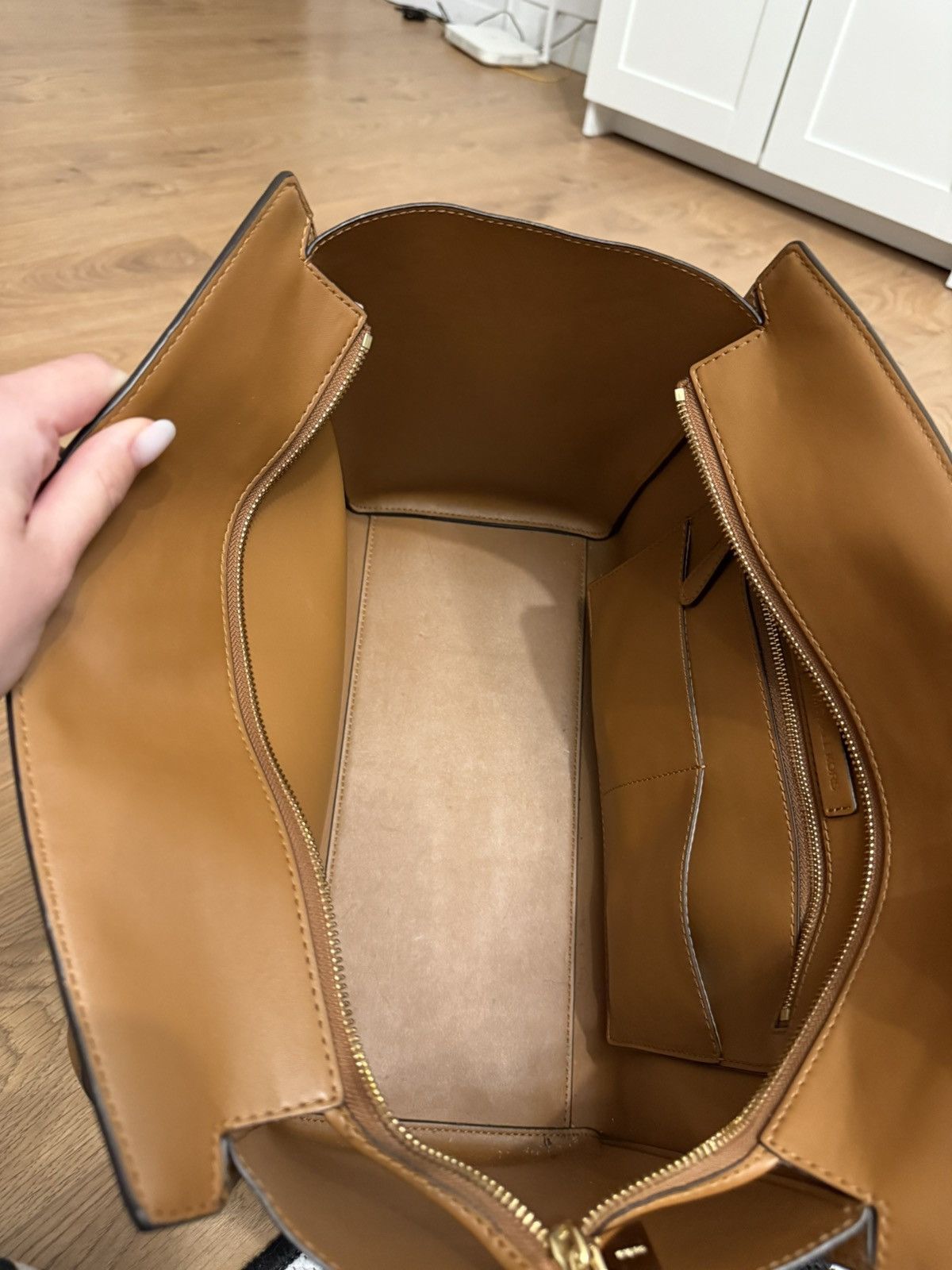 Michael Kors Michael Kors Bag Size ONE SIZE - 5 Thumbnail