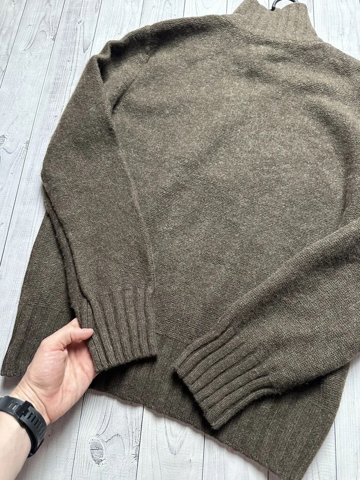 La Martina Vintage La Martina polo club sweater size L brown logo rare Size US L / EU 52-54 / 3 - 8 Thumbnail