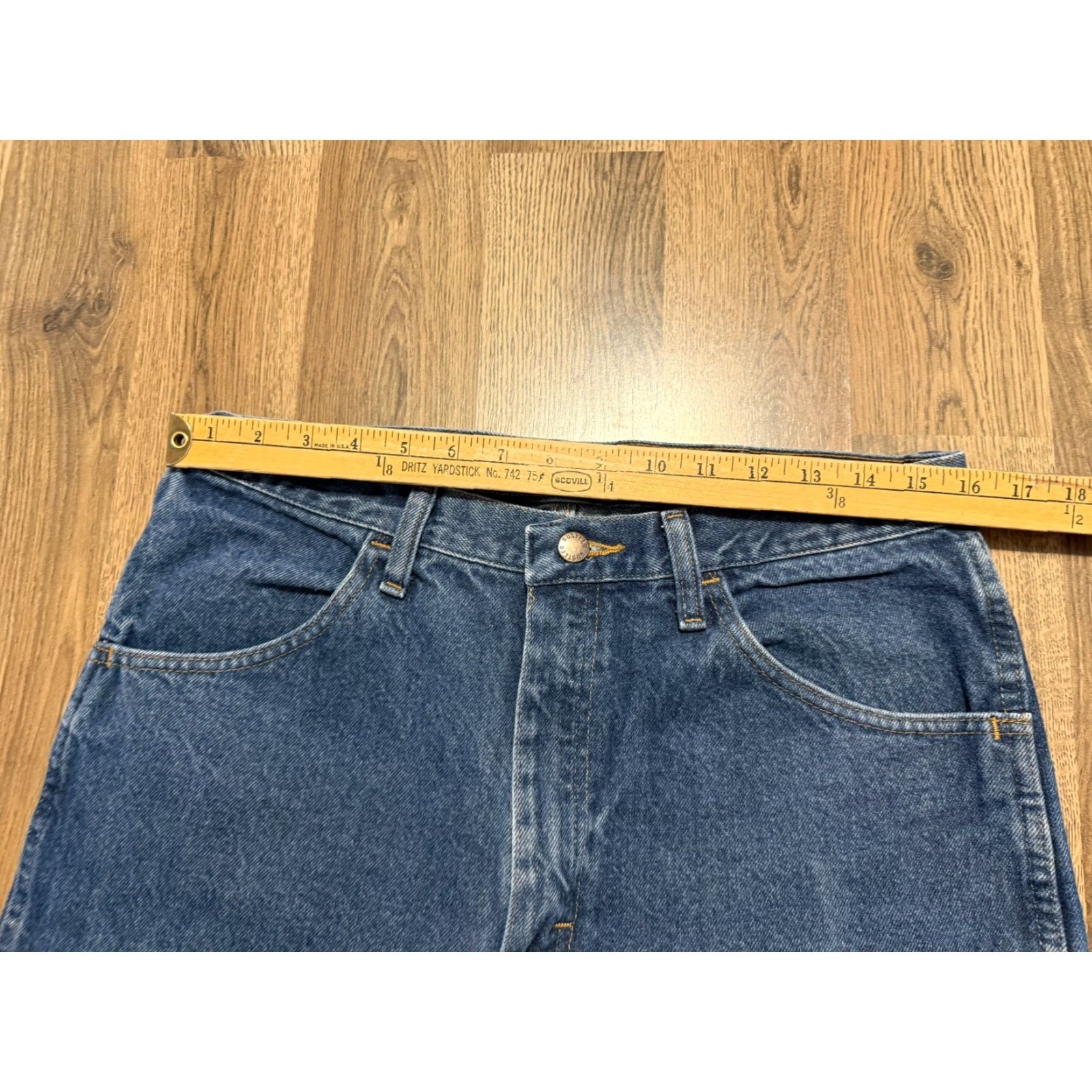 Vintage Rustler Jeans Men's 34x34 Blue Denim Straight Leg 5-Pocket Pockets Regular Rise Vintage No N/A Size US 34 / EU 50 - 7 Thumbnail