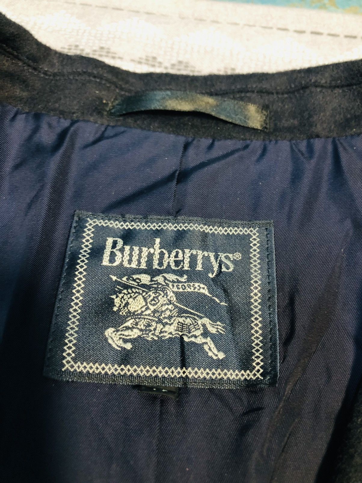 Burberry Burberrys Heavy Coat (24) Size US M / EU 48-50 / 2 - 4 Thumbnail
