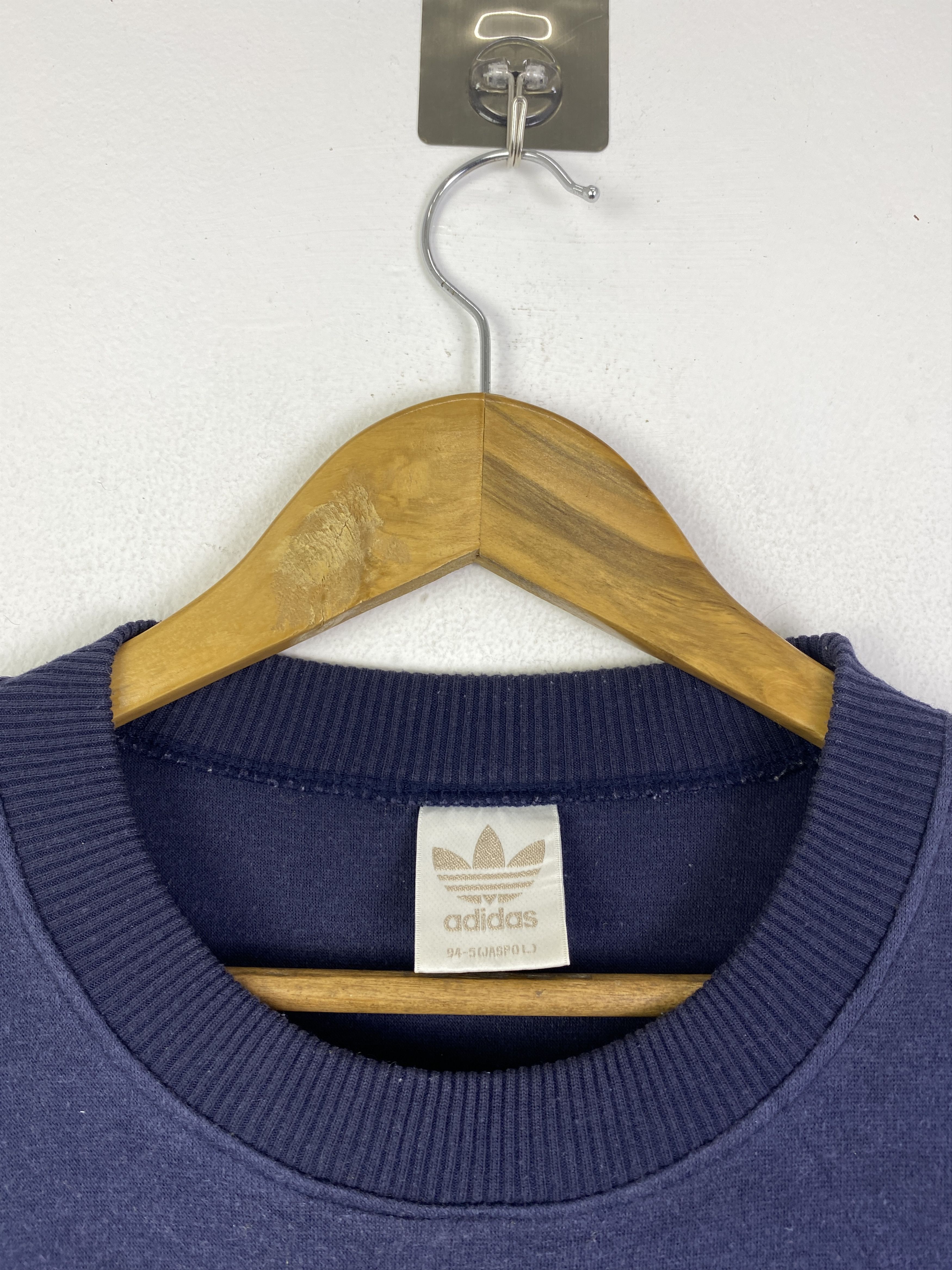 Adidas Vintage 90s Adidas Rainbow Spell Out Sweatshirt SH0266 Size US L / EU 52-54 / 3 - 7 Thumbnail