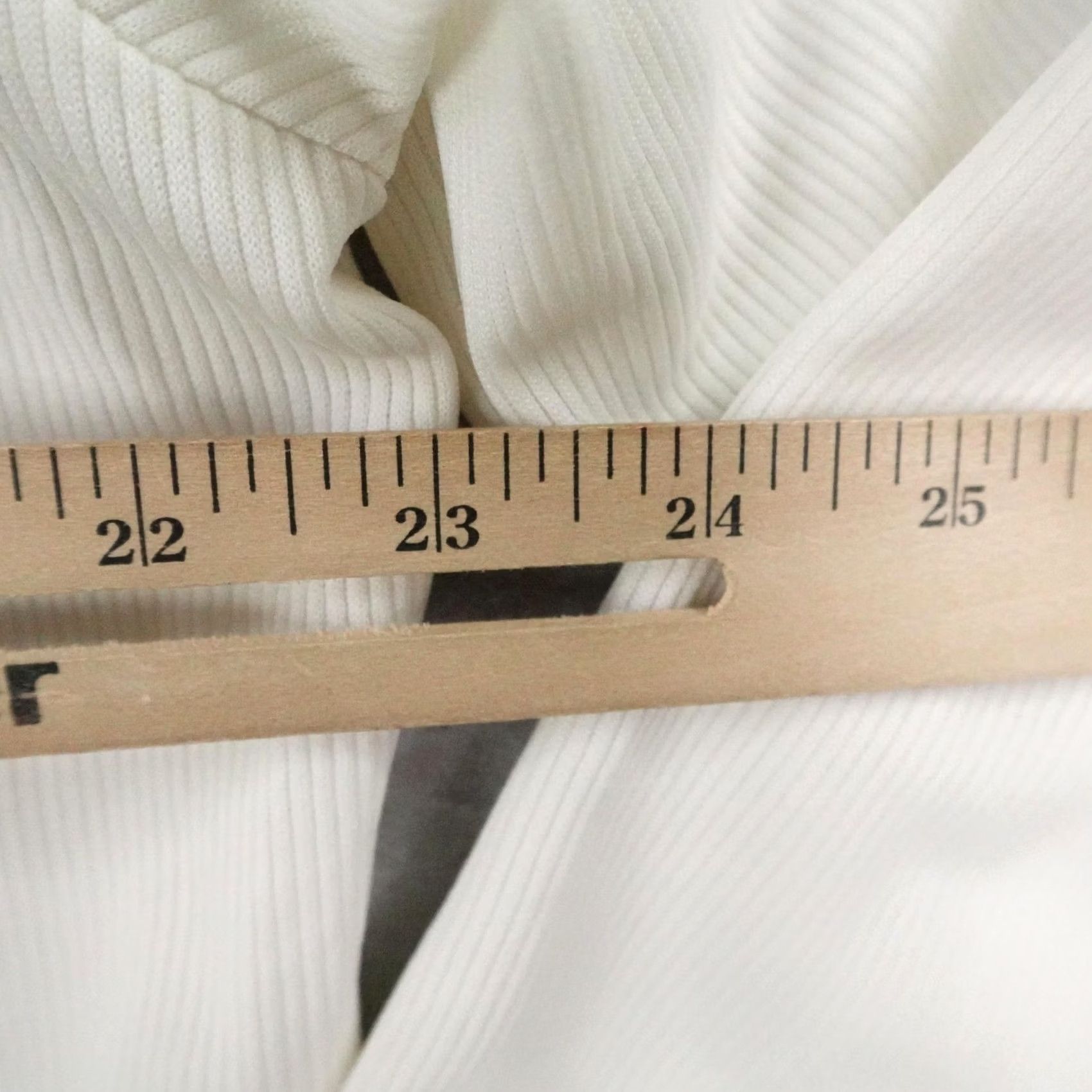 Vintage VINTAGE H Bar C Ranchwear Shirt Men XL White Western Pearl Snap Ribbed Long Tail Size US XL / EU 56 / 4 - 7 Thumbnail