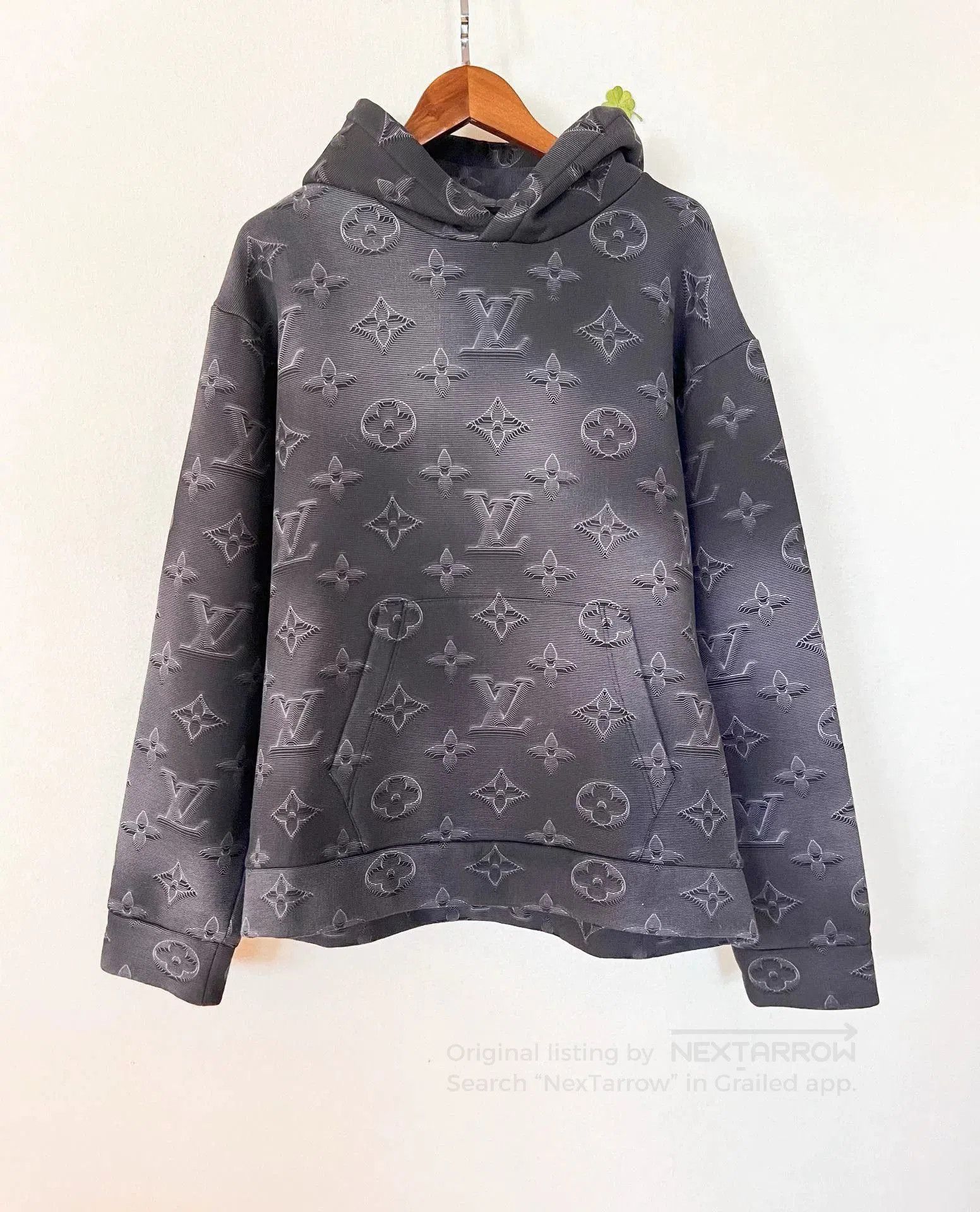 Louis Vuitton LV 2054 Series Full Logo Hoodie. Size US L / EU 52-54 / 3 - 1 Thumbnail