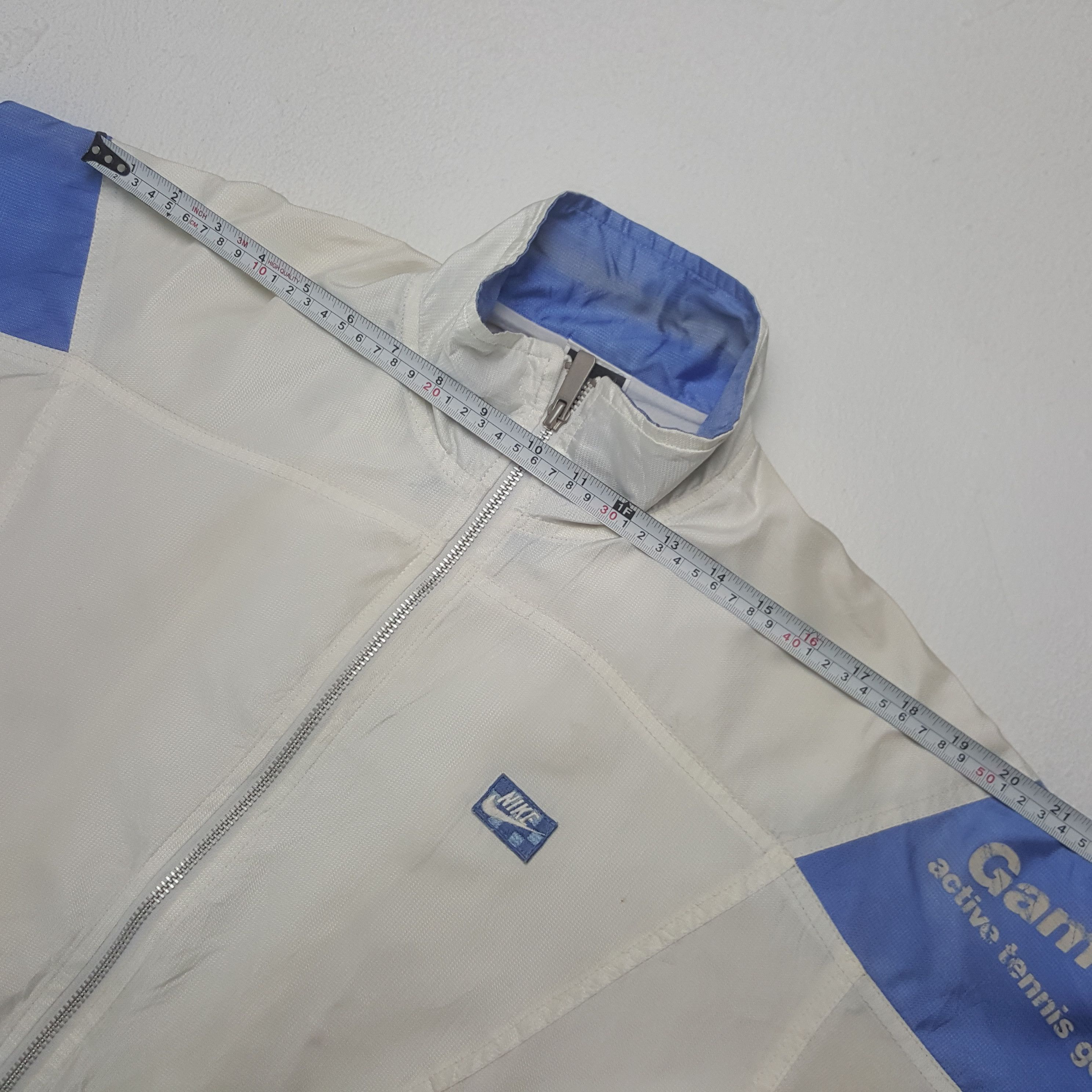 Nike × Vintage Vintage 90’s Nike Windbreaker Zipper Sport Jacket Size US L / EU 52-54 / 3 - 5 Thumbnail