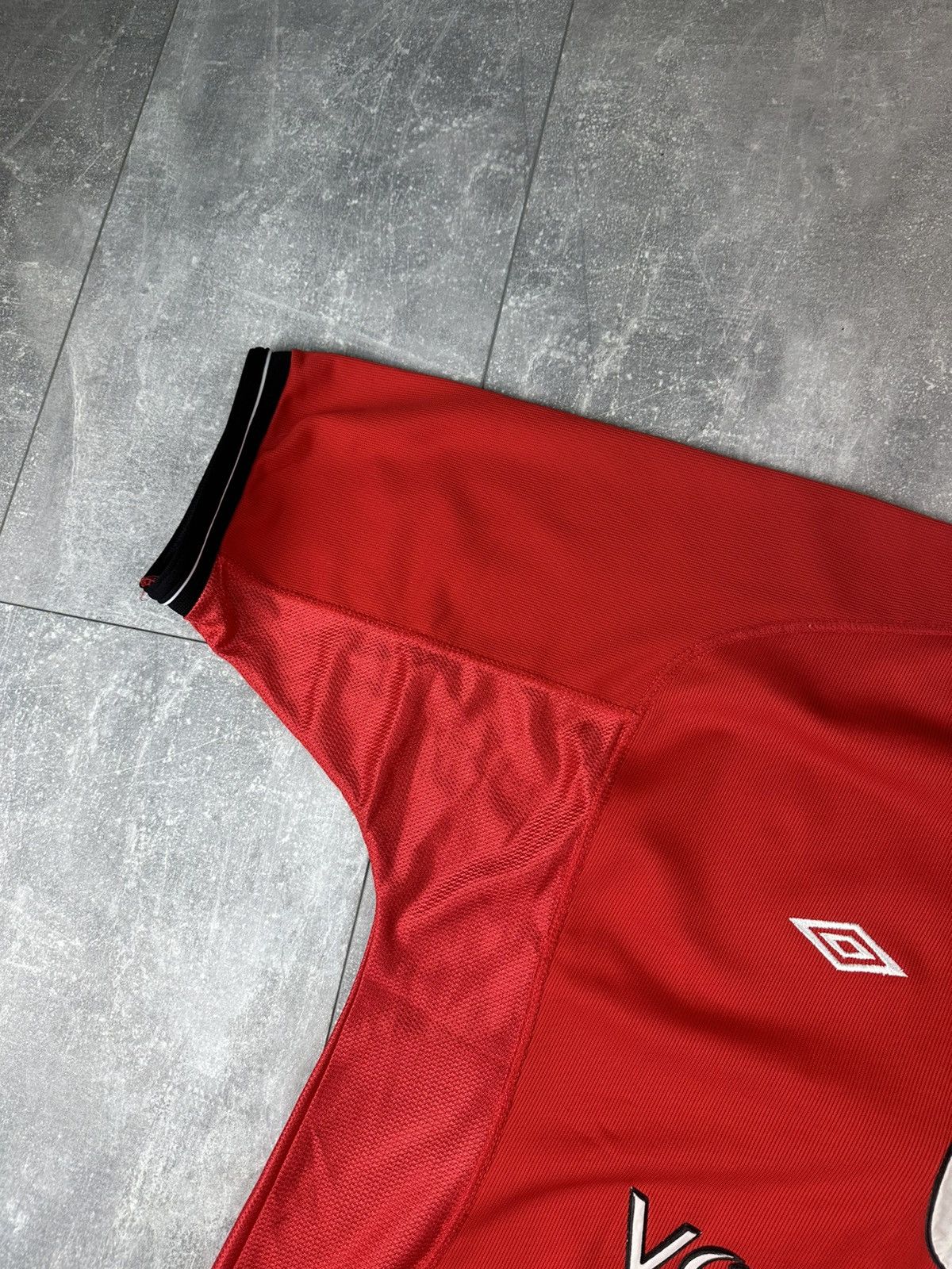 Other Manchester United 2000/02 Home Soccer Football Retro Jersey Size US XL / EU 56 / 4 - 4 Thumbnail