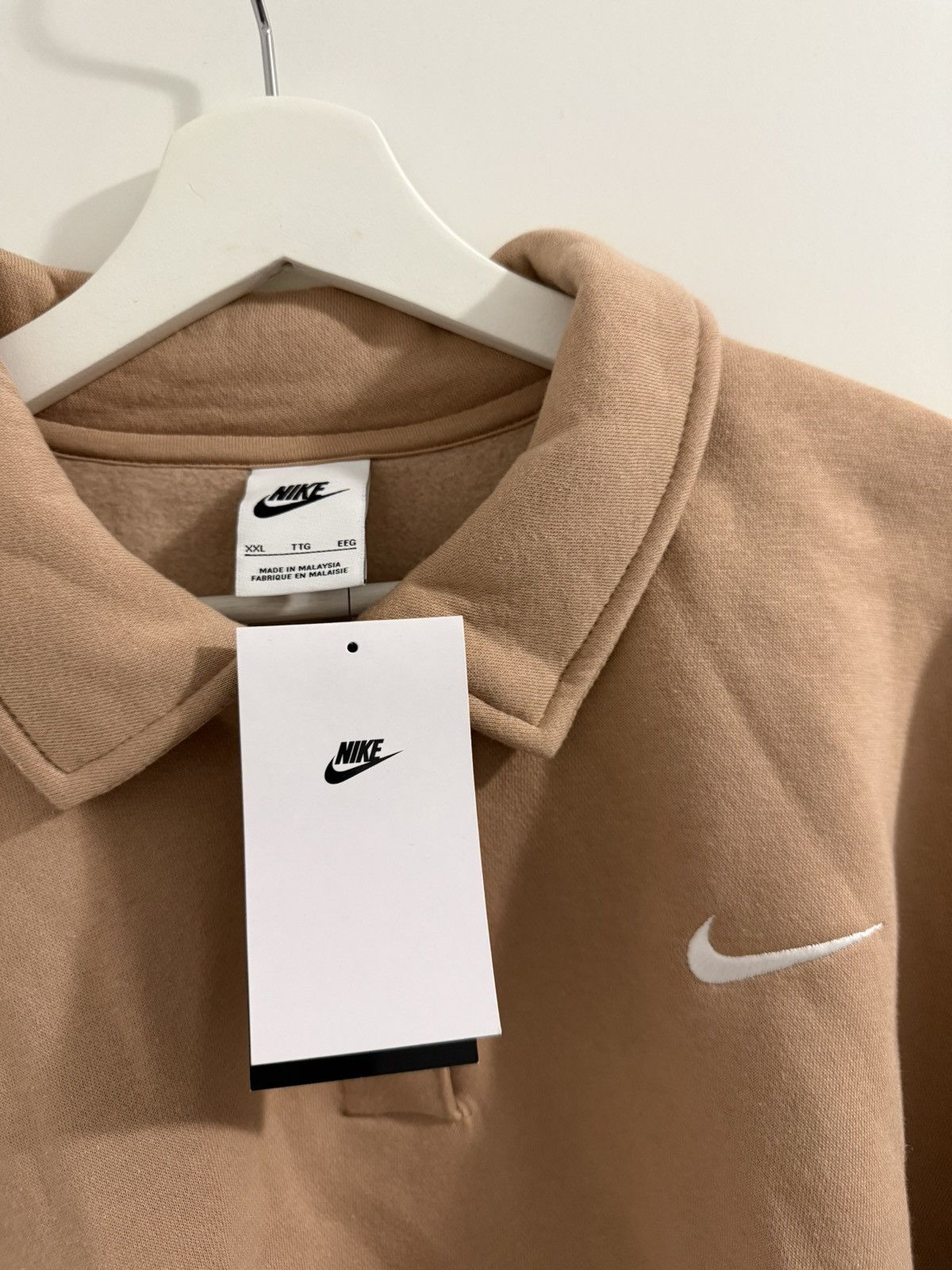 Nike Brand New Nike Swoosh Cropped Polo Sweatshirt Size XXL Size XXL / US 16-18 / IT 52-54 - 4 Thumbnail