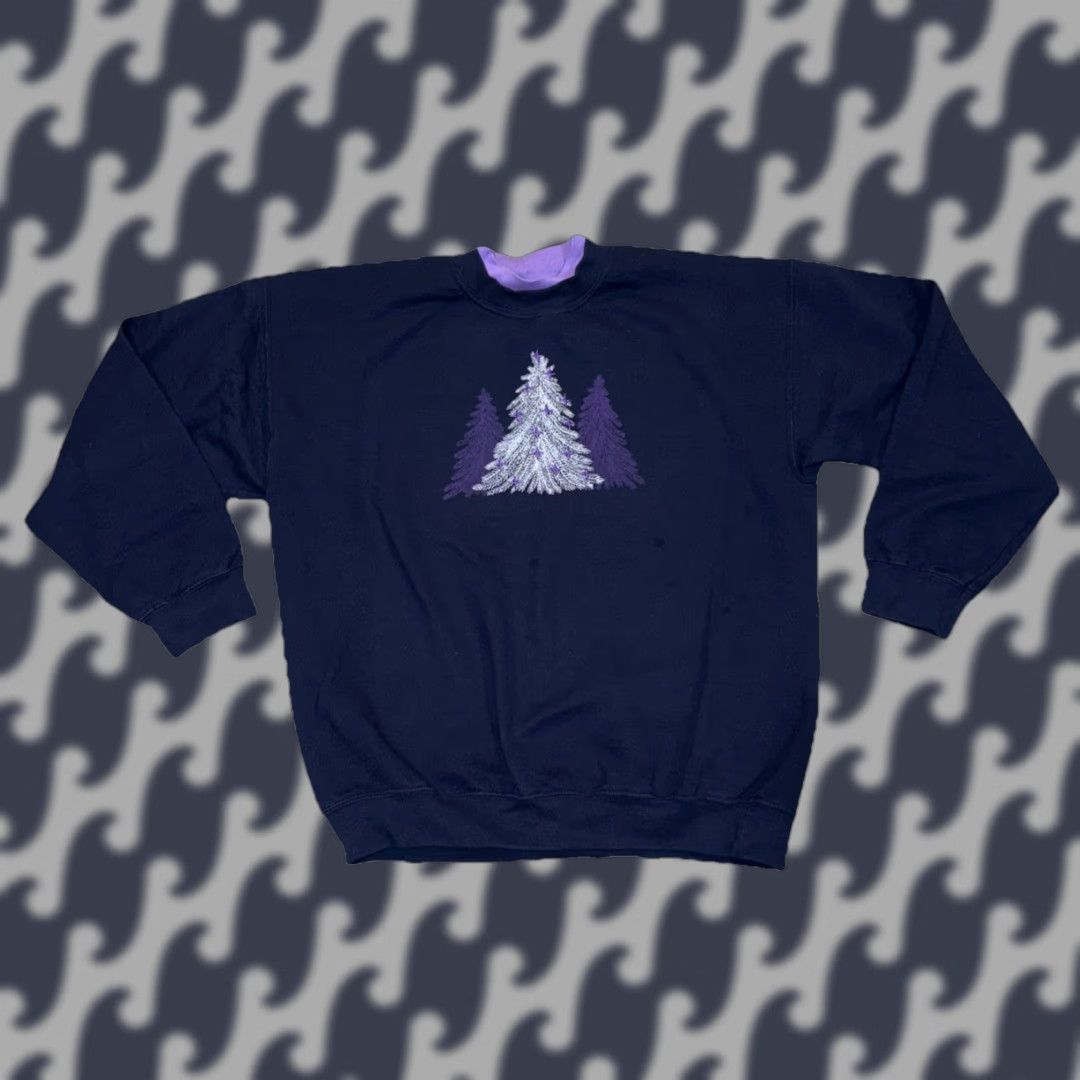 Vintage VINTAGE PFI Fashions Christmas Grannycore Sweatshirt Crewneck Navy Blue Purple Tree L Women’s Crewneck Sweatshirt Size L / US 10 / IT 46 - 1 Thumbnail