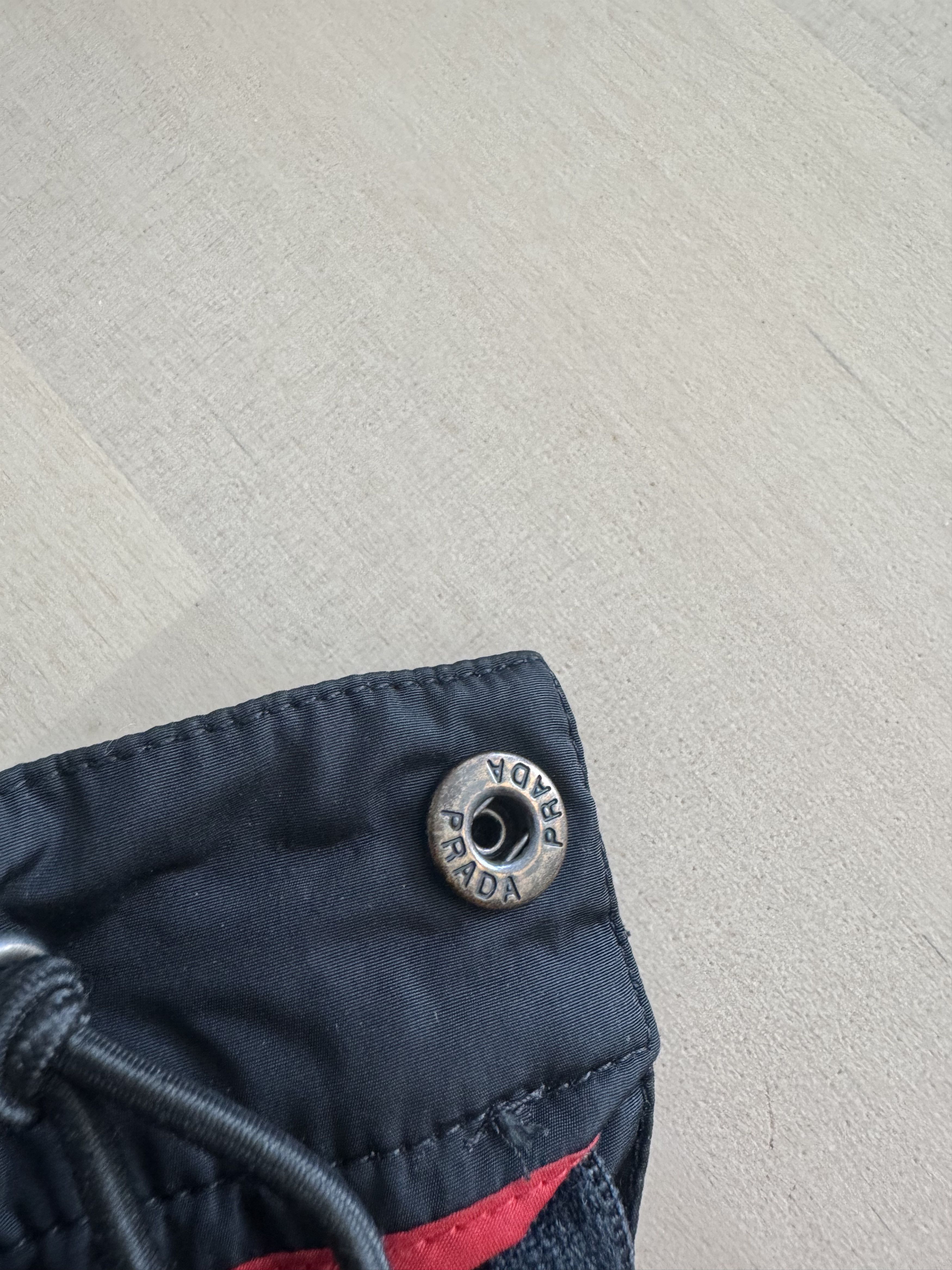 Prada × Vintage VTG Y2K Prada Technical Nylon Track Pants Desinger IT 46 Size US 28 / EU 44 - 8 Thumbnail