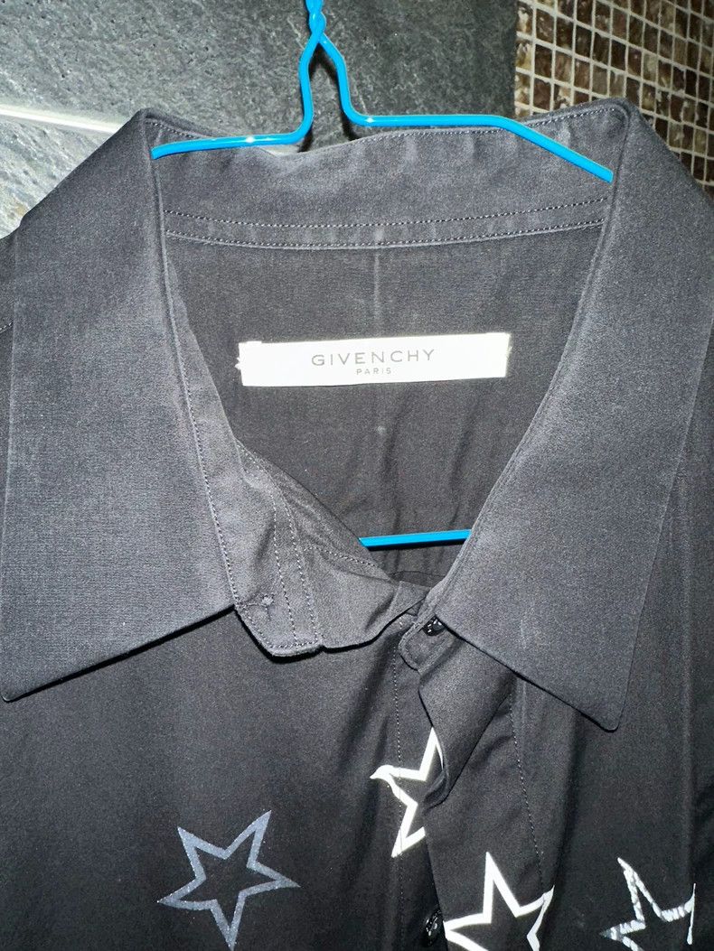 Givenchy Givenchy Chest five-pointed star shirt, size 41 Size US XL / EU 56 / 4 - 2 Thumbnail