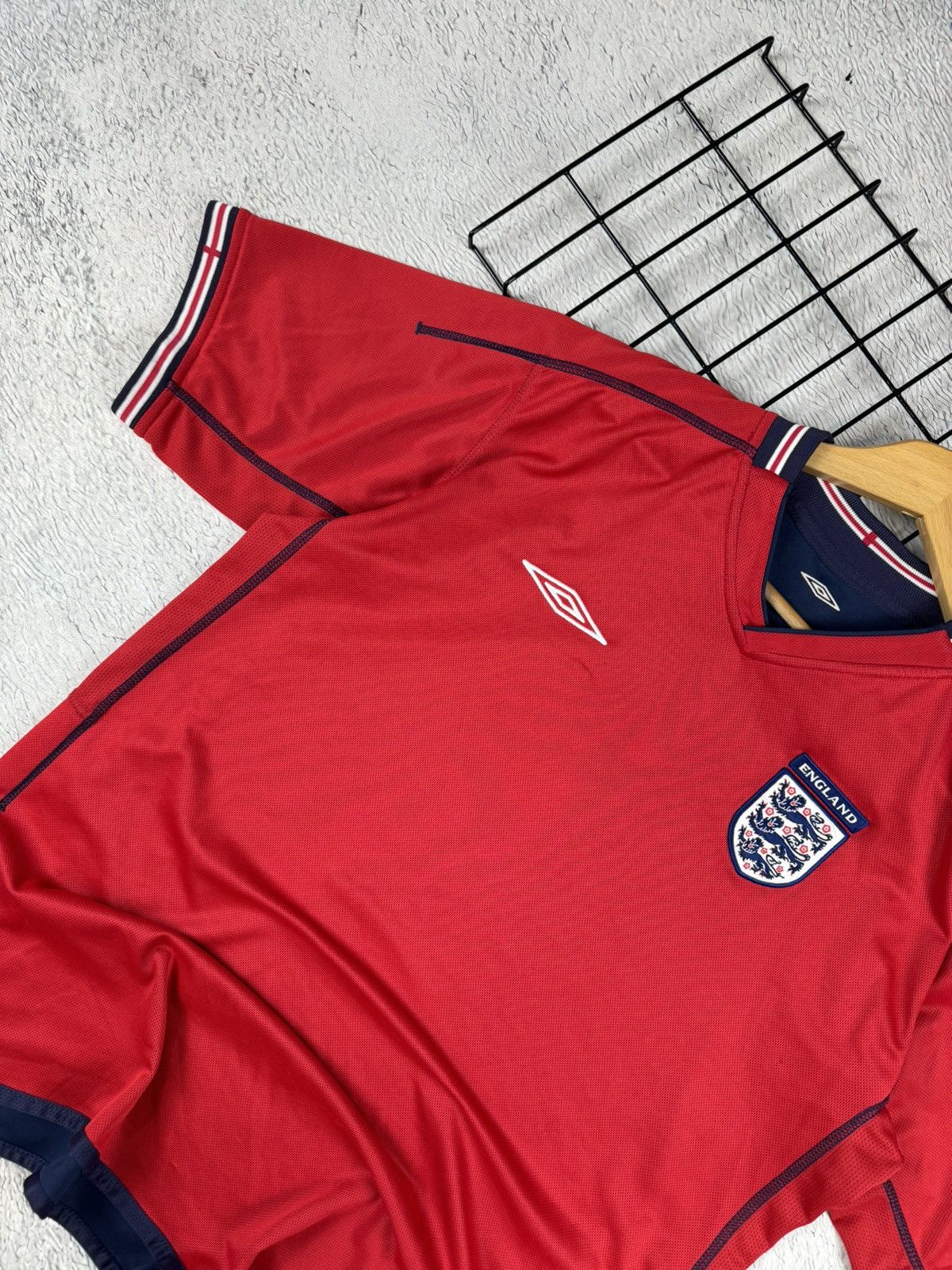 Umbro England National Team 2002 Away Umbro Soccer Jersey Blokcore Size US XL / EU 56 / 4 - 3 Thumbnail