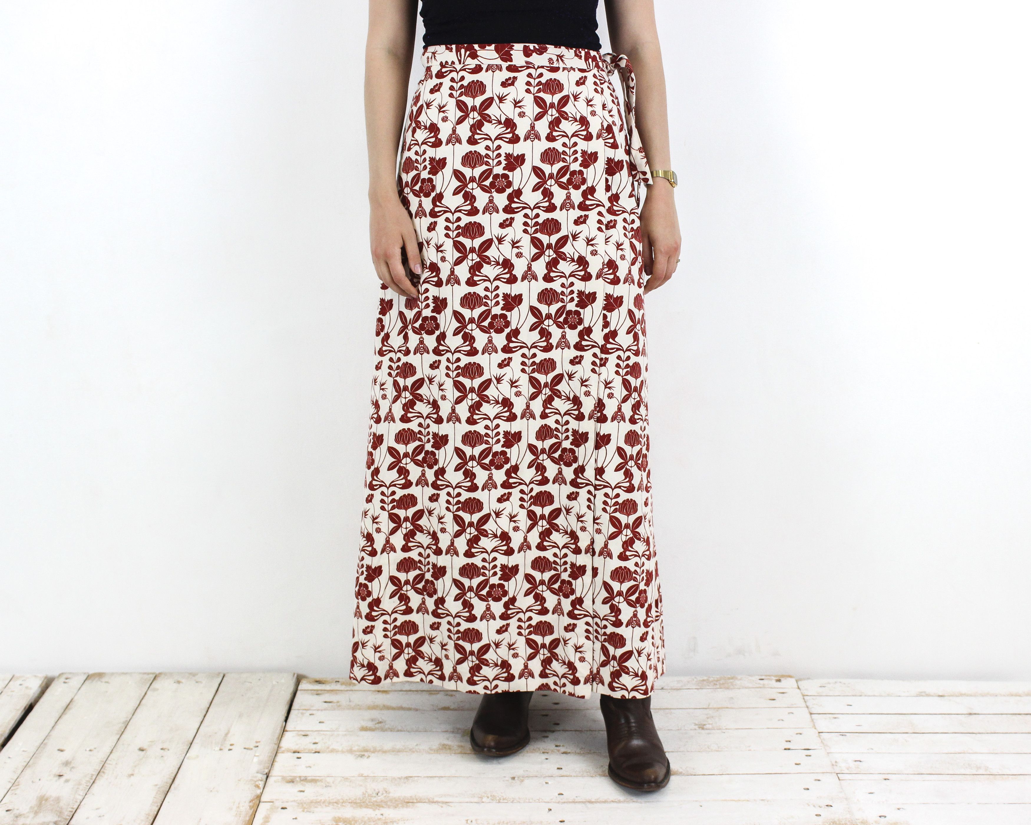 Handmade × Vintage One size fits All Wrap Skirt Floral Floor ankle length long Size 30" / US 8 / IT 44 - 1 Thumbnail