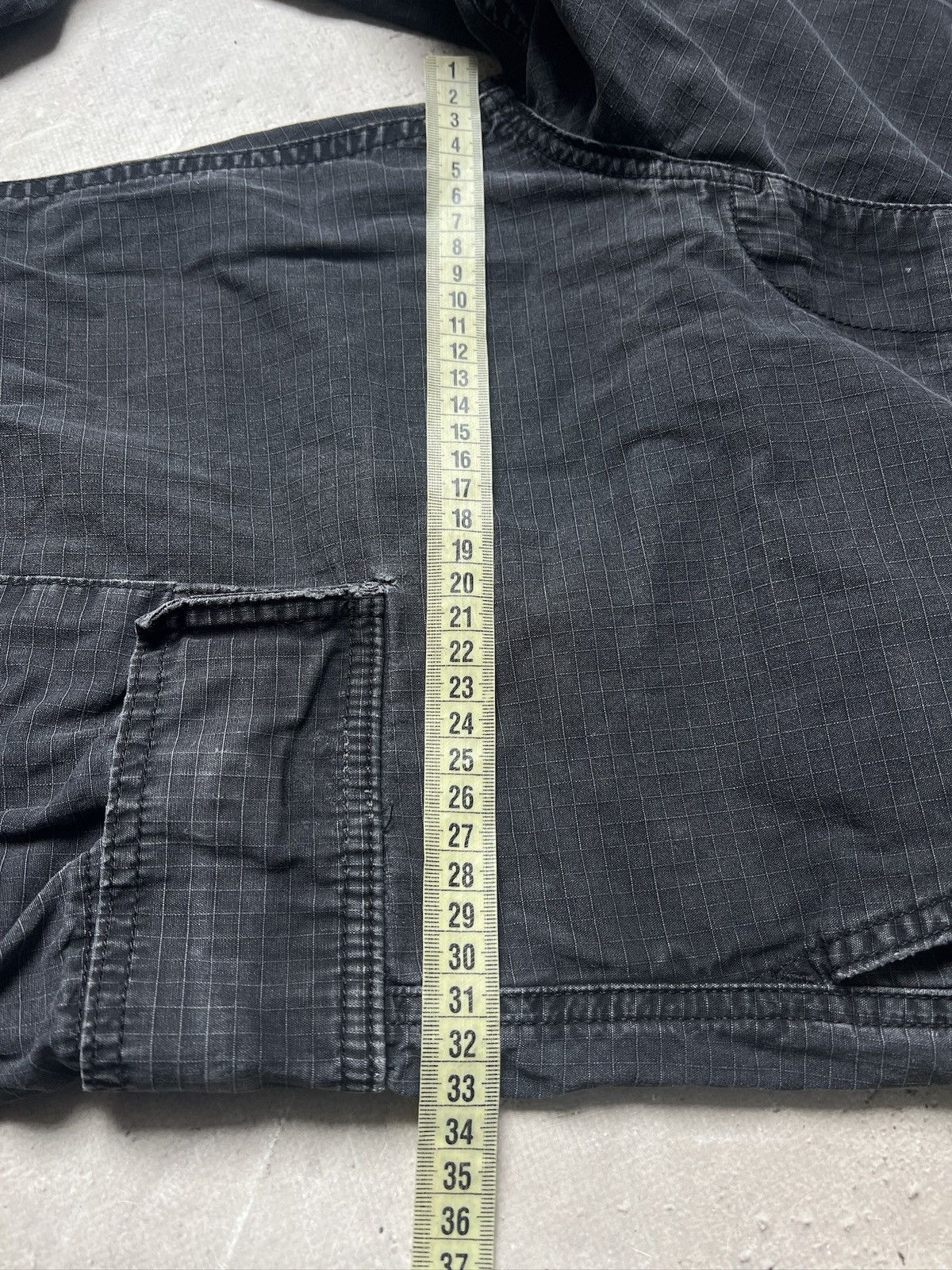 Carhartt Carhartt washed cargo pants baggy fit streetwear style Size US 31 - 14 Thumbnail