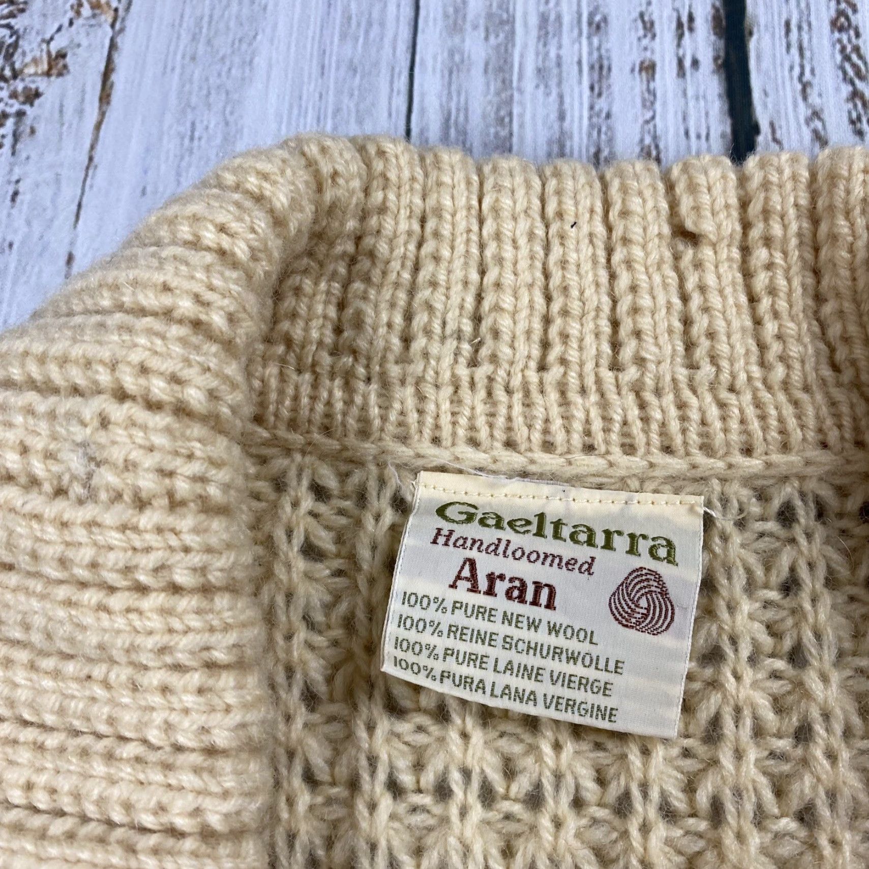 Vintage VINTAGE Gaeltarra Irish Wool Sweater Dress Womens 40" Ivory Chunky-Knit Fisherman Cardigan Fall Winter Size S / US 4 / IT 40 - 5 Thumbnail