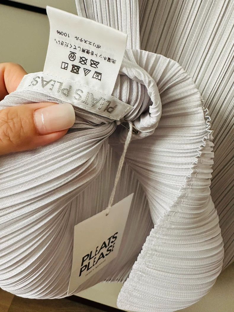 Other Issey Miyake/三宅一生 size:3 White pleated vest Size XS / US 0-2 / IT 36-38 - 2 Thumbnail