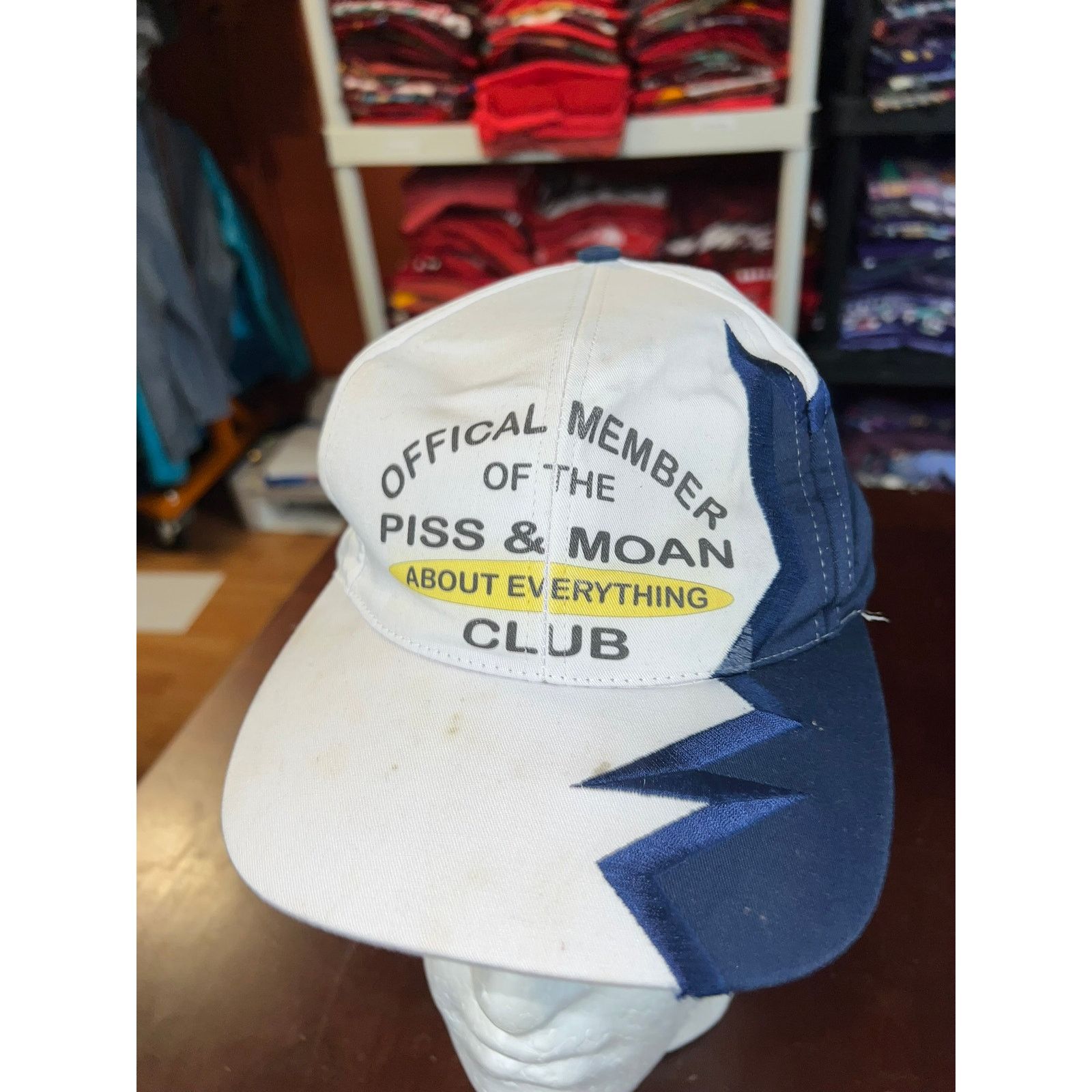 Vintage Vintage Piss And Moan Club Hat Official Member White Cap Size ONE SIZE - 3 Thumbnail