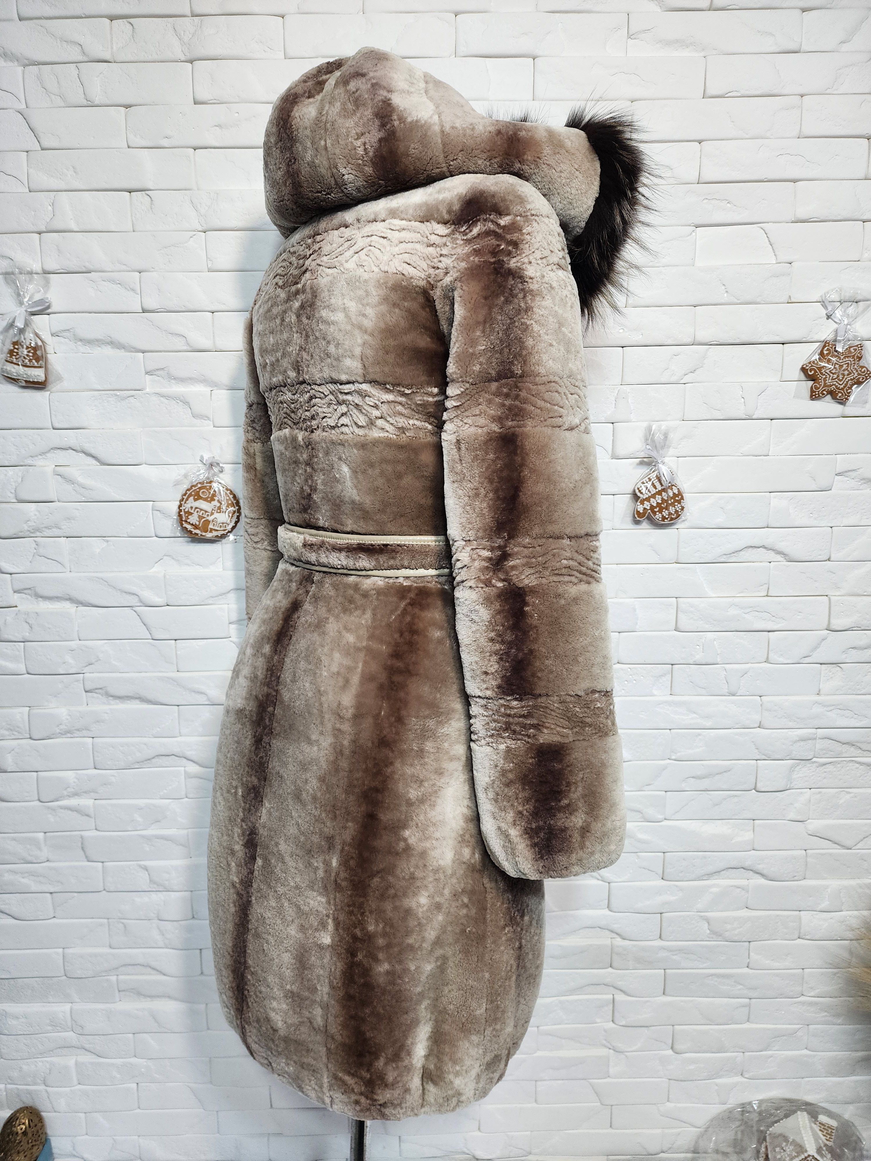 Furla Light Brown Sheepskin Coat: Women's Fur Belted Winter Coat Size S / US 4 / IT 40 - 5 Thumbnail
