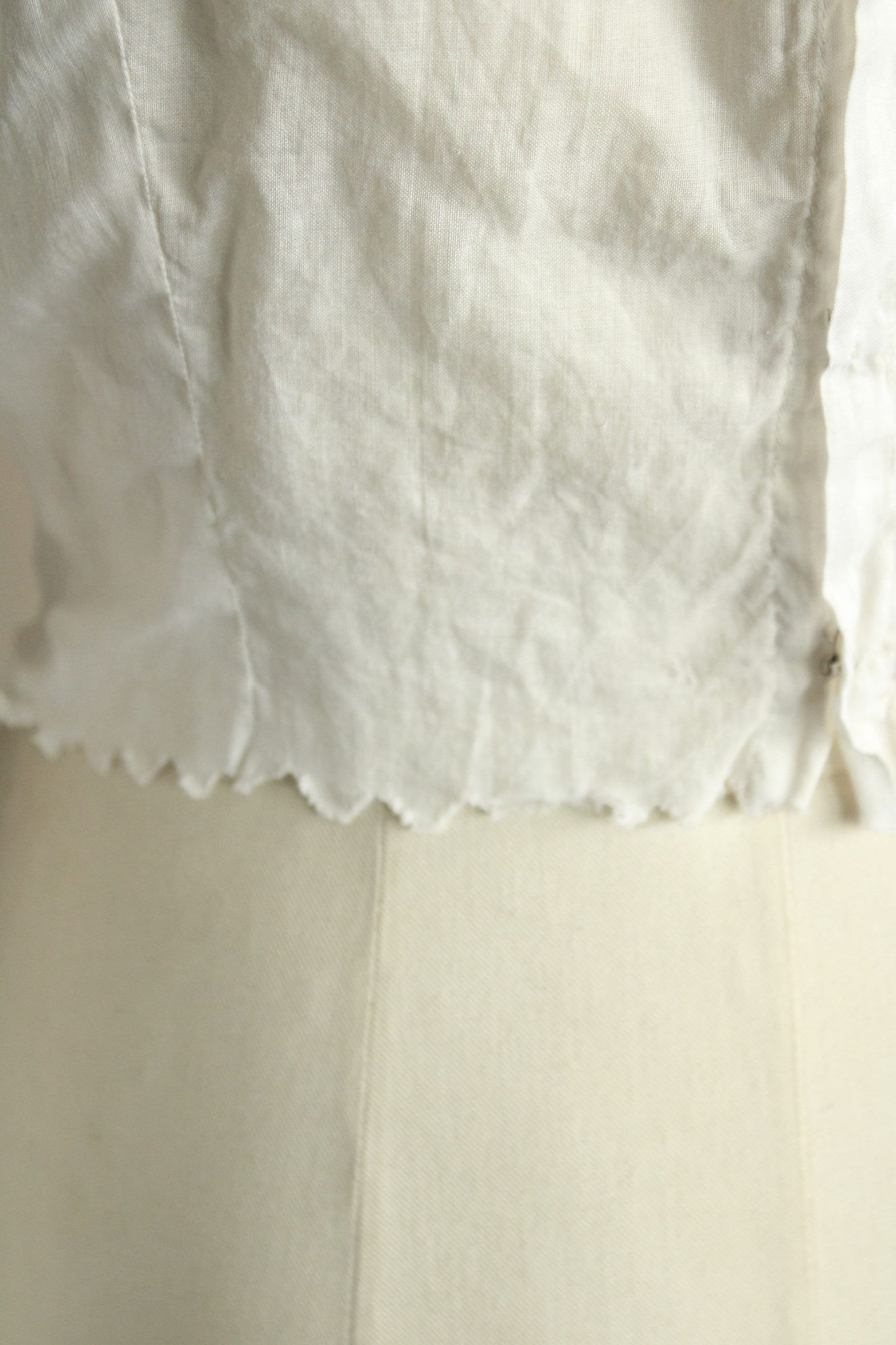 Vintage Antique 1900s Blouse In White With Lace Front. Pigeon Bust Size M / US 6-8 / IT 42-44 - 10 Preview