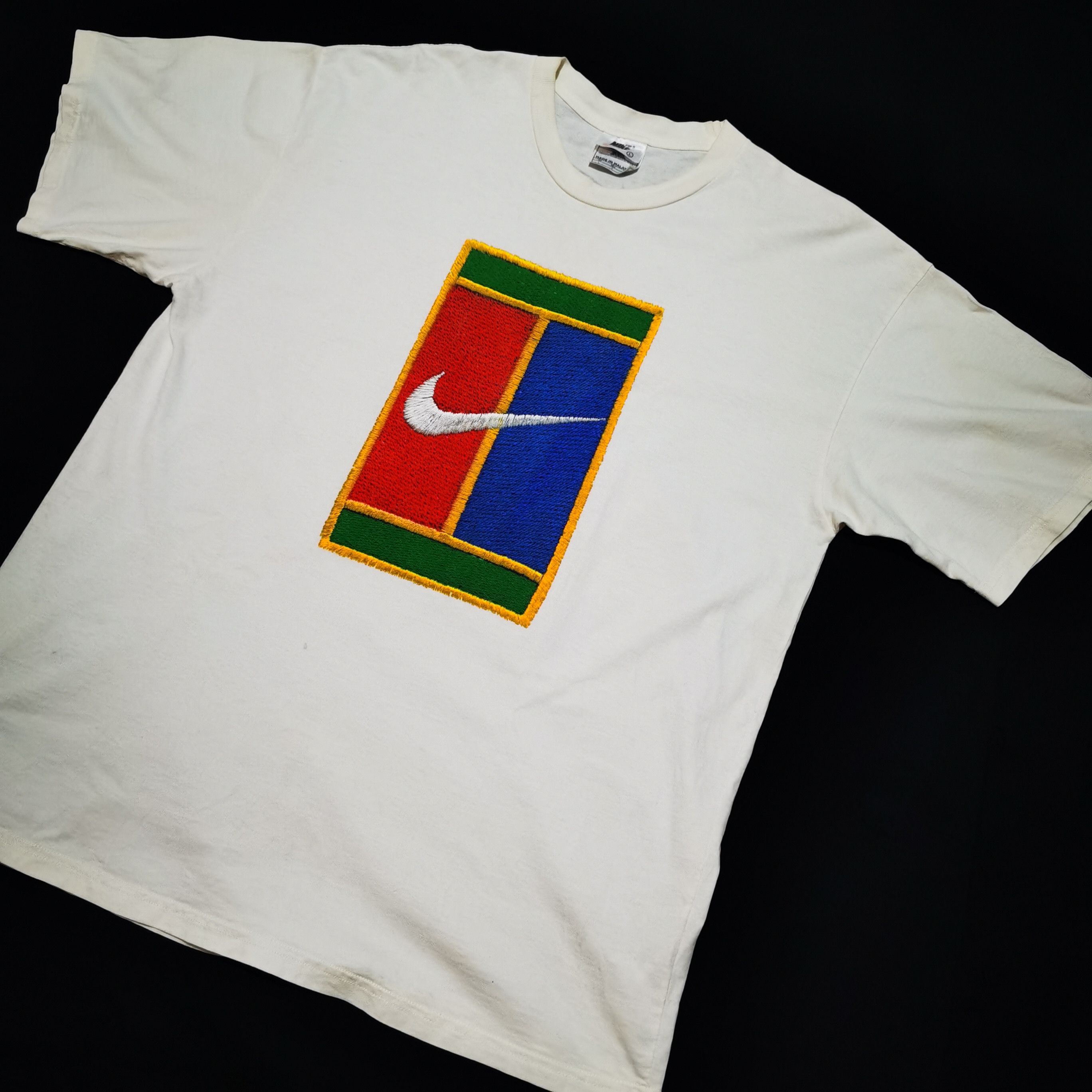 Nike Vintage 90s Nike court tennis shirt Size US L / EU 52-54 / 3 - 1 Thumbnail