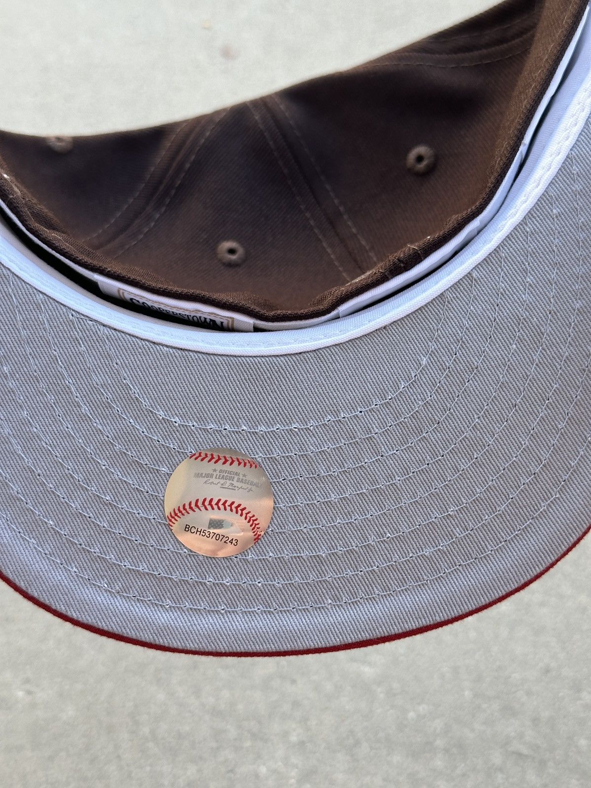MLB × New Era Cleveland Indians Two Tone Fitted Hat 7 1/4 Size ONE SIZE - 3 Thumbnail