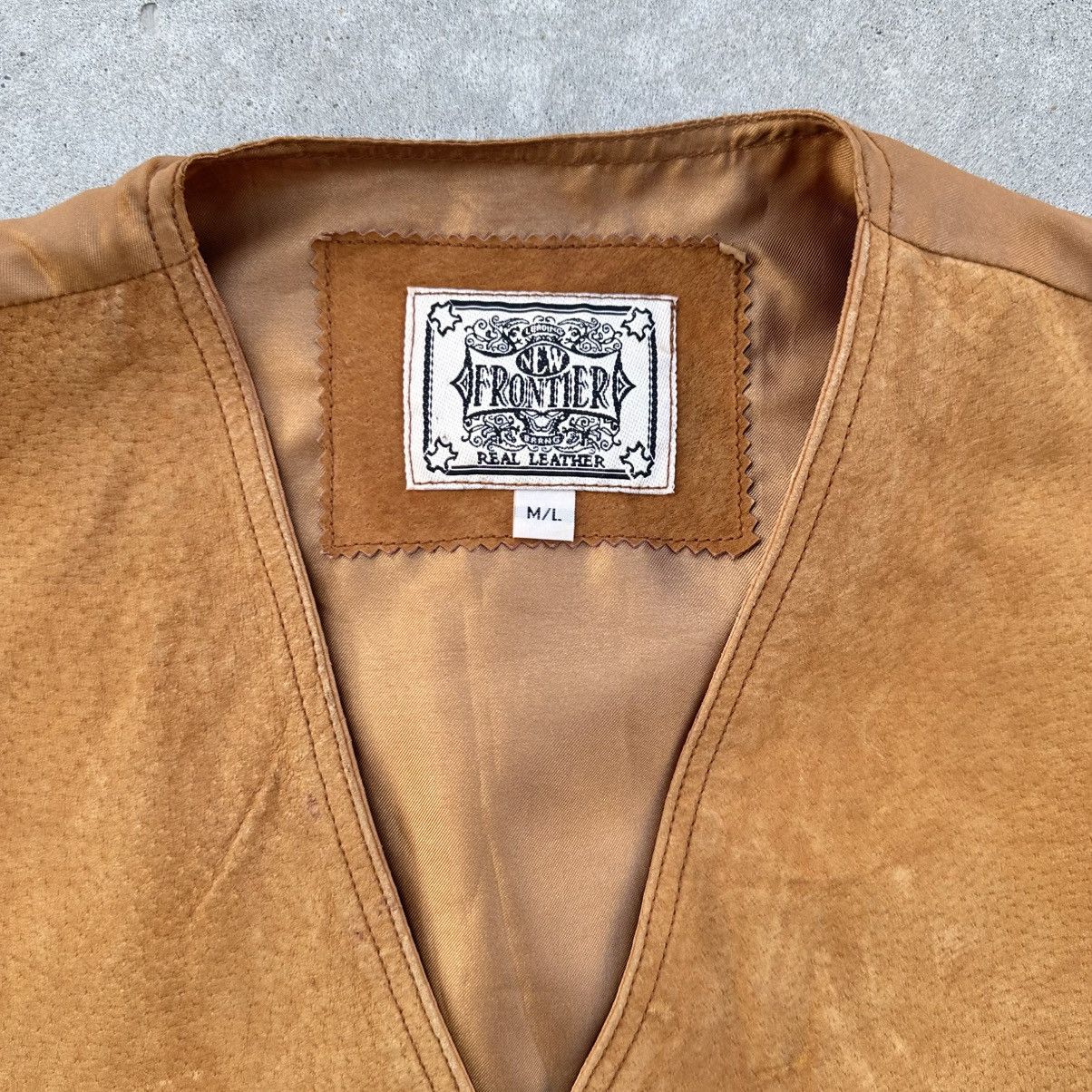 Japanese Brand × Leather Vintage Vest Leather Old Money Frontier Cowboy Style Size US L / EU 52-54 / 3 - 7 Thumbnail