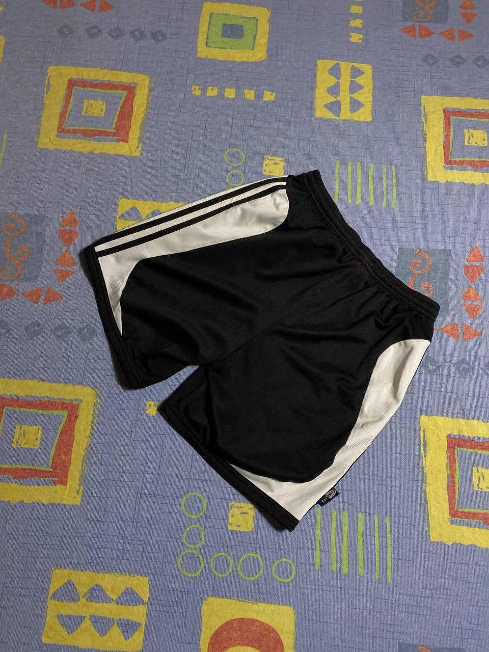 Adidas Vintage Adidas Shorts Size US 32 / EU 48 - 13 Thumbnail