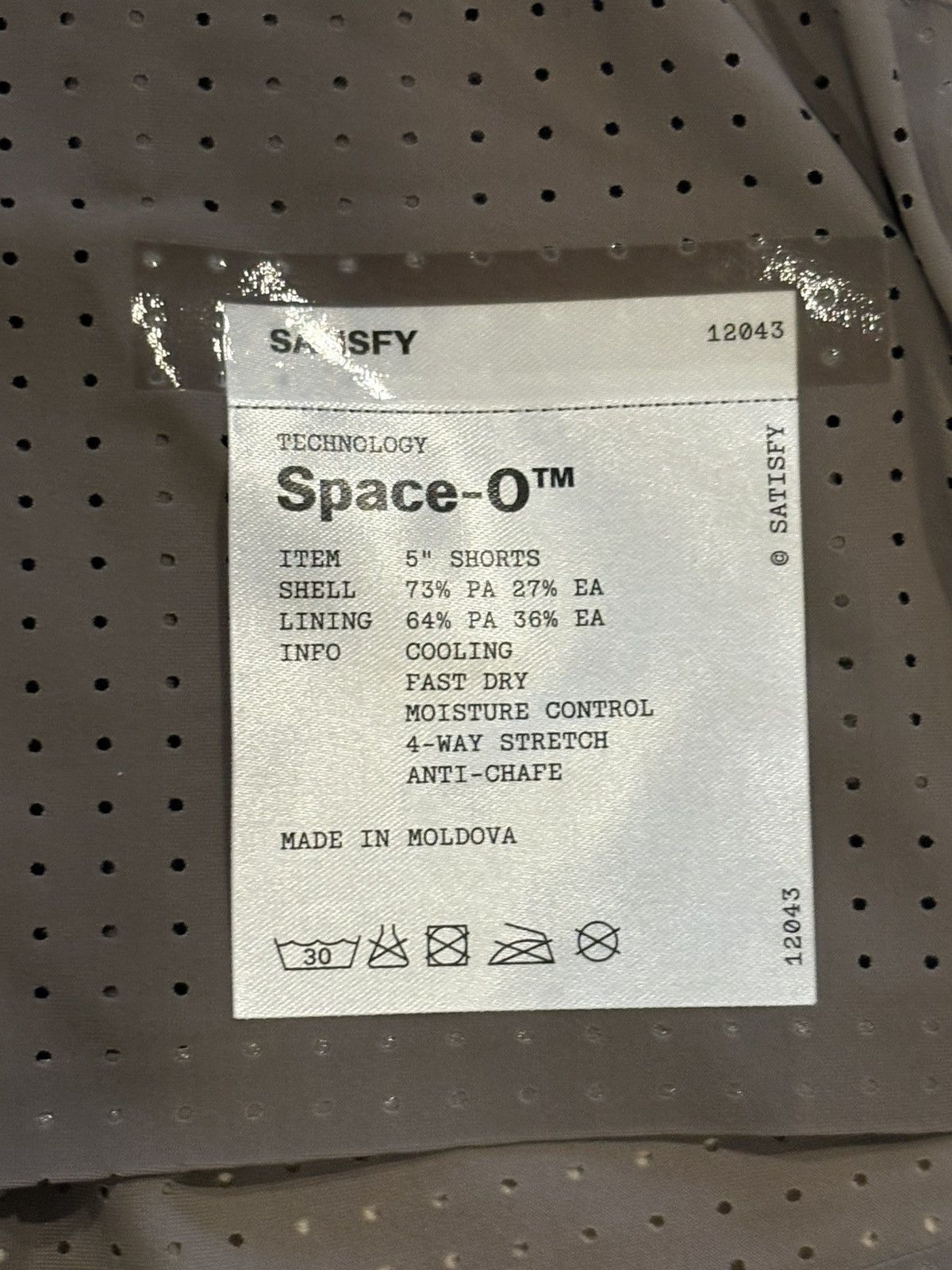 Satisfy Satisfy Space-O 5 inch Short - Size 1, Small Falcon Size US 30 / EU 46 - 2 Thumbnail