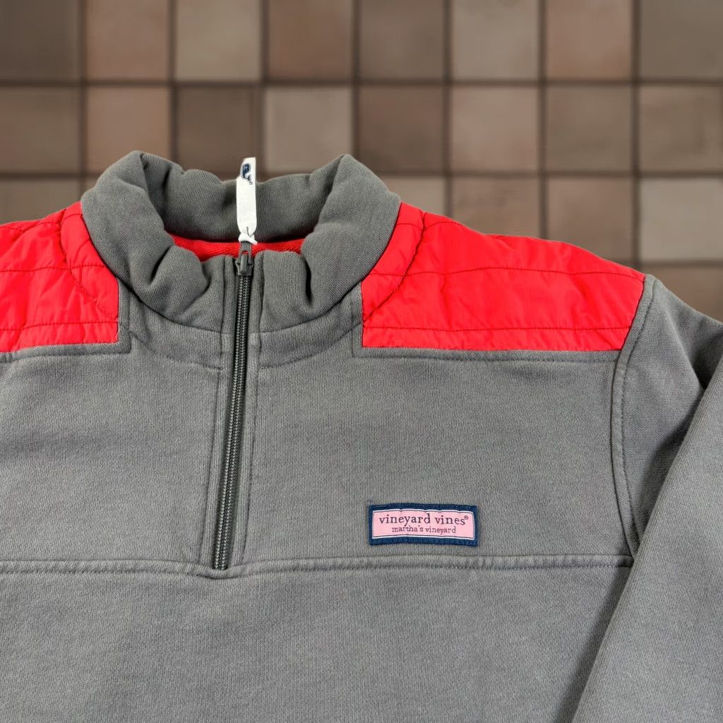 Vineyard Vines Vineyard Vines Sweater Mens M Gray 1/4 Zip Pullover Preppy Mock Neck 1/4 Zip Casual Logo Pullover Mens M Gray Vineyard Vines Sweater Size US M / EU 48-50 / 2 - 1 Thumbnail
