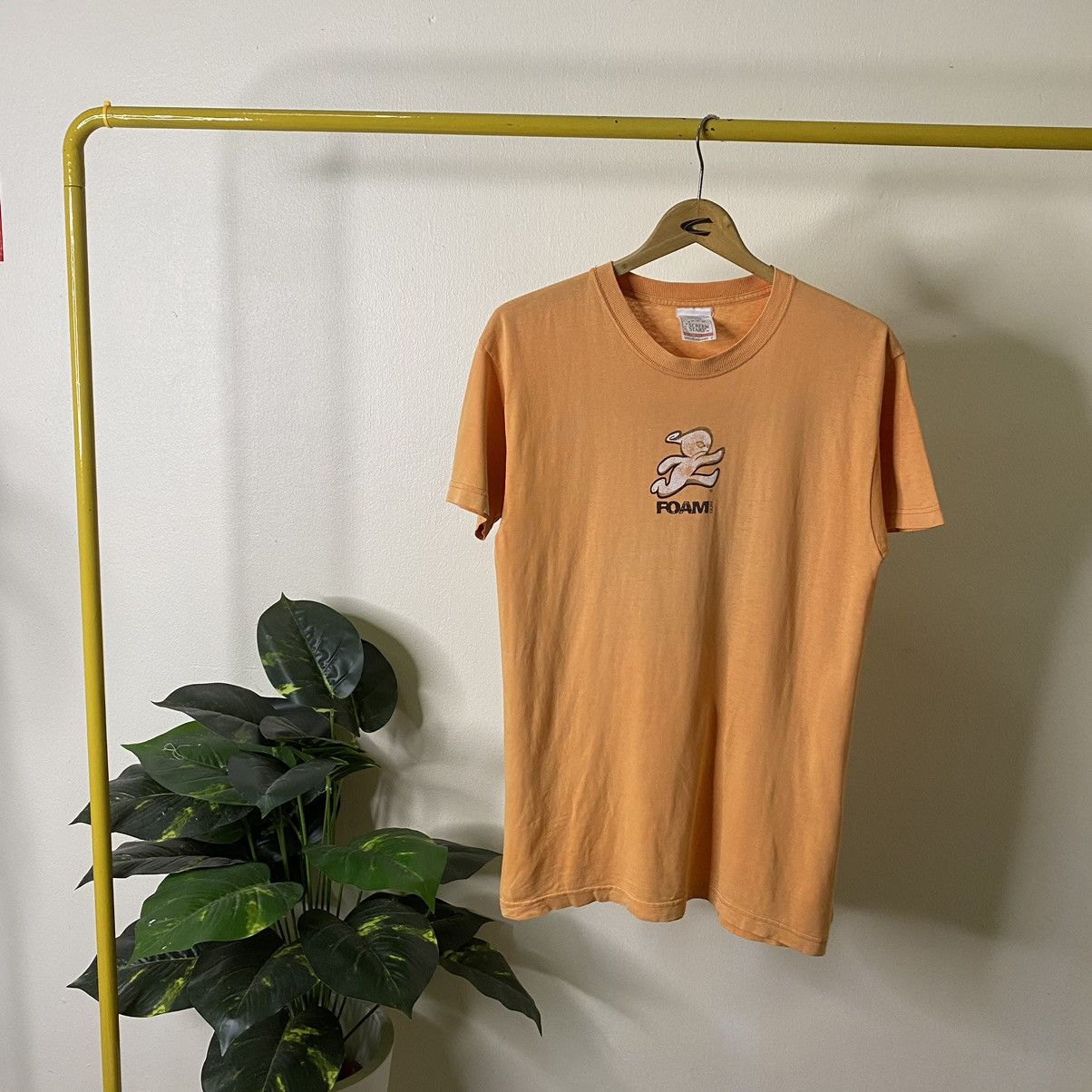 Blind Skateboards × JNCO × Vintage Vintage 1990s Foam Gum Skateboard Faded Tee Size US S / EU 44-46 / 1 - 5 Thumbnail