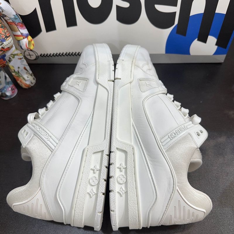 Louis Vuitton Louis Vuitton Trainer Sneakers White Fashion Shoes -2508 Size US 8.5 / EU 41-42 - 6 Thumbnail