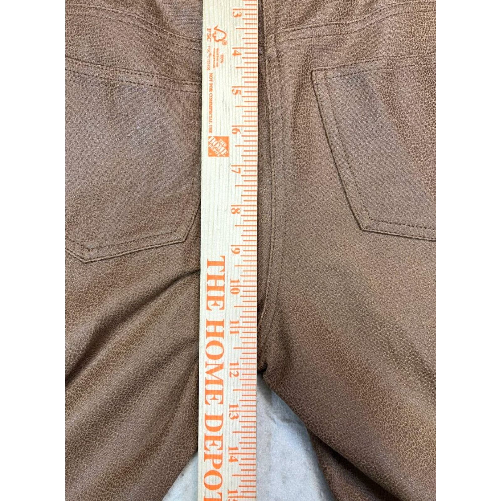 Vintage Chico's Slim Cropped Pants 00R Women Brown Knit Stretch Comfort Pockets Easy Care Slimming Straight 00R Women Cropped Pants Brown Size 24" / US 00 / IT 34 - 5 Thumbnail