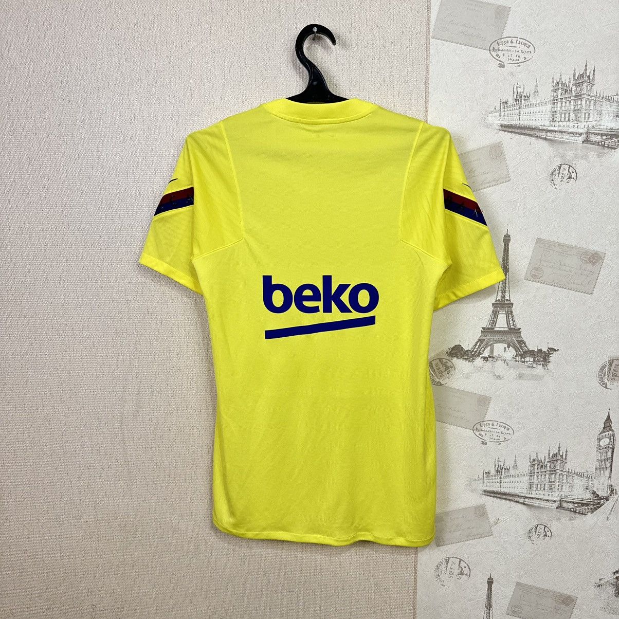 Nike Nike Barcelona 2020/21 Training Soccer Jersey Shirt S Size US S / EU 44-46 / 1 - 2 Thumbnail