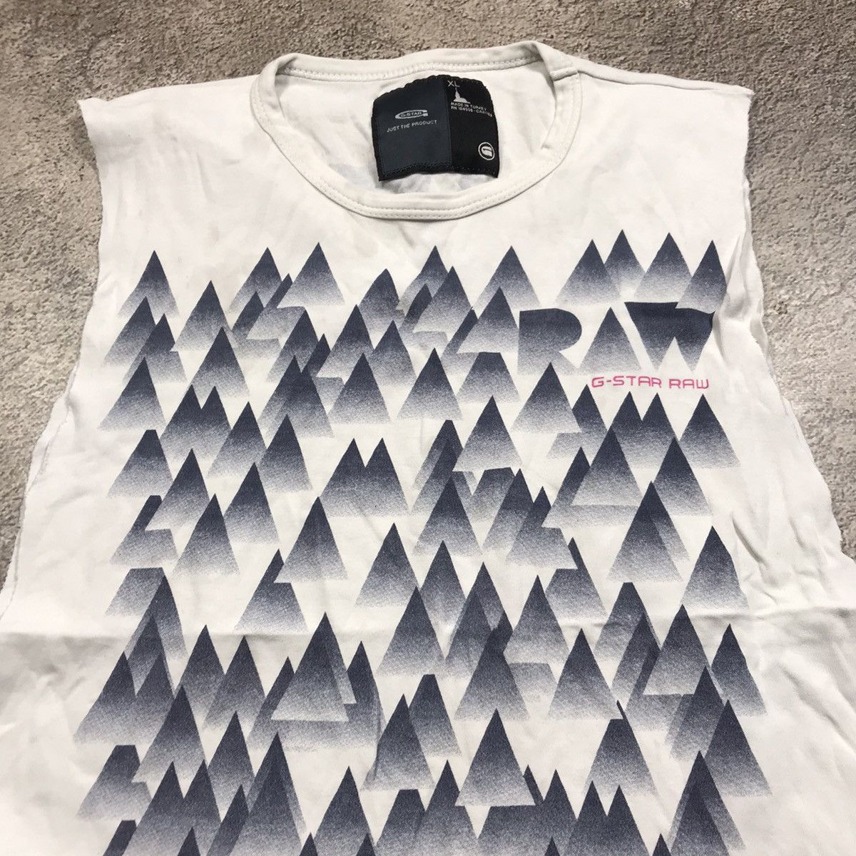 Vintage Vintage 90s All Over Print Graphic Tank Top Streetwear L Size US L / EU 52-54 / 3 - 3 Thumbnail