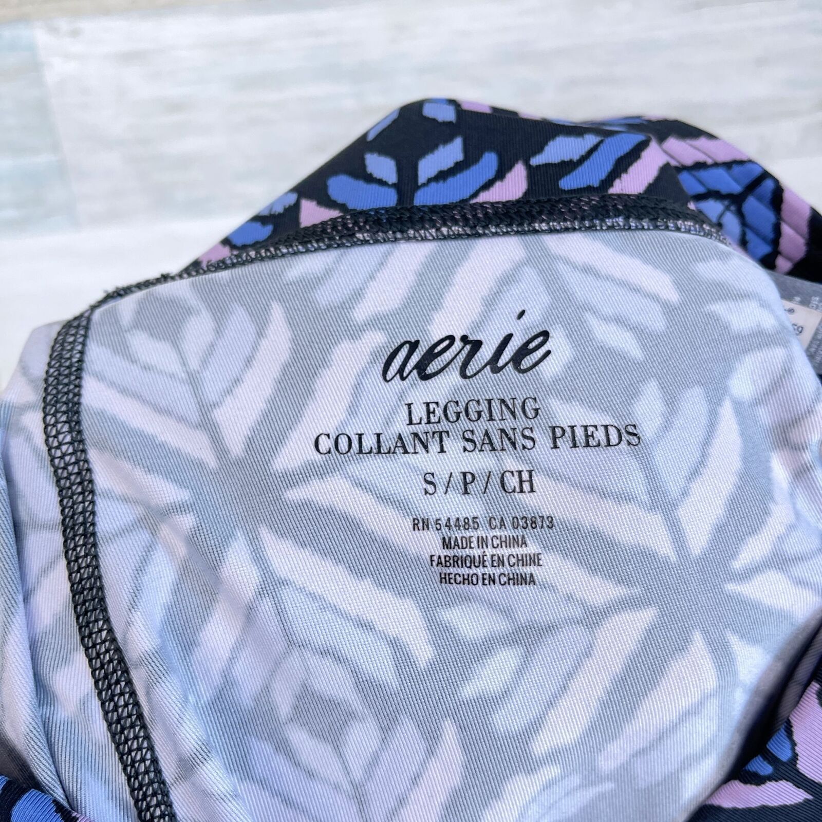 American Eagle Outfitters Aerie Cut Out Hem Mid Rise Leggings Womens Small Size 24" / US 00 / IT 34 - 6 Thumbnail