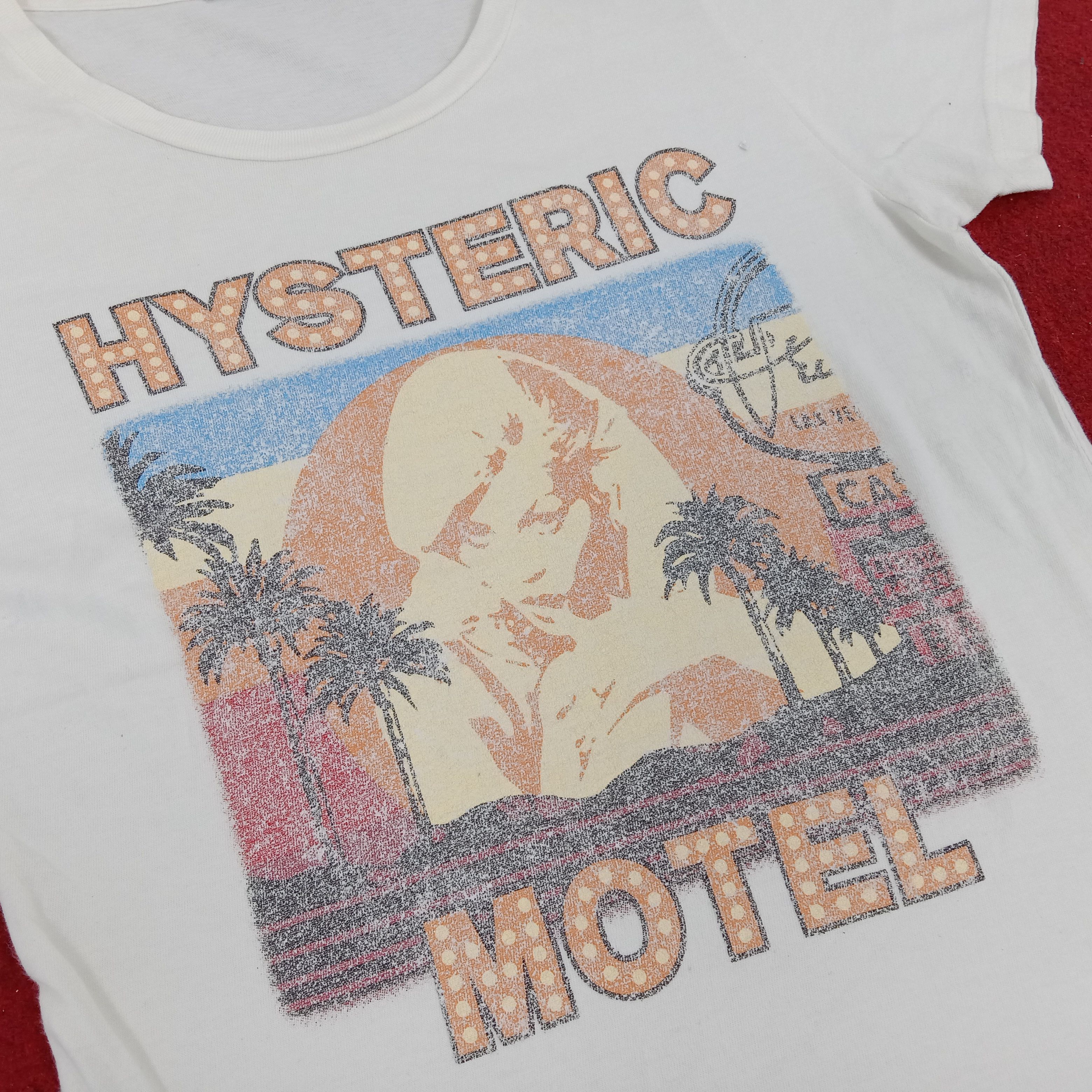 Hysteric Glamour Hysteric Glamour Japanese Brand Center Design Tshirt Size XS / US 0-2 / IT 36-38 - 2 Thumbnail