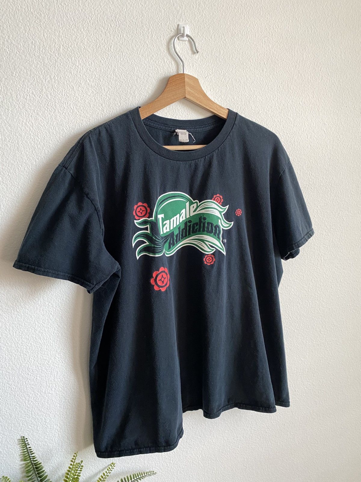 Vintage 00s Tamale Addiction Tee 🫔 Size US XL / EU 56 / 4 - 2 Thumbnail