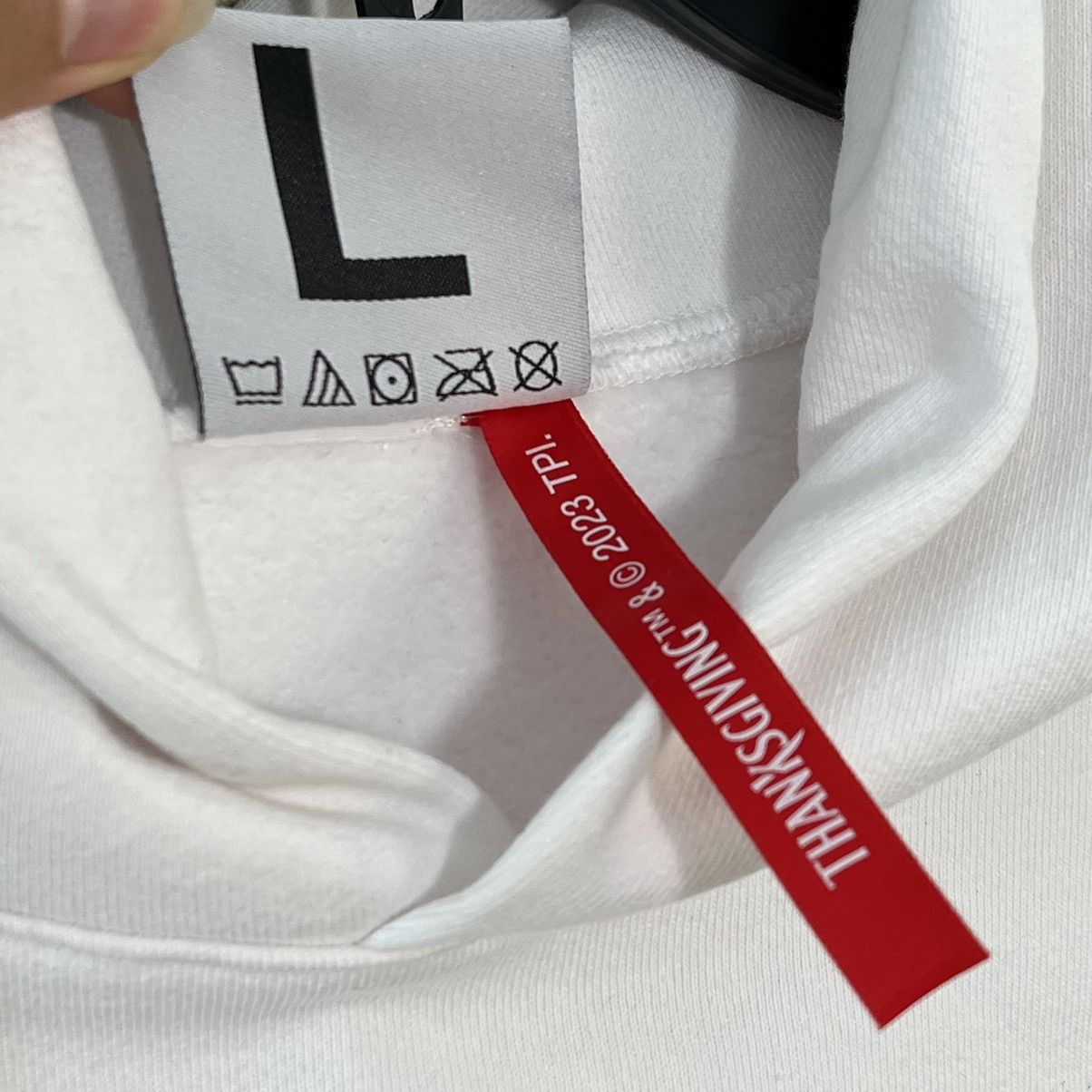 Online Ceramics Online Ceramics Thanksgiving Movie Addison Rae Hoodie Large Size US L / EU 52-54 / 3 - 7 Thumbnail
