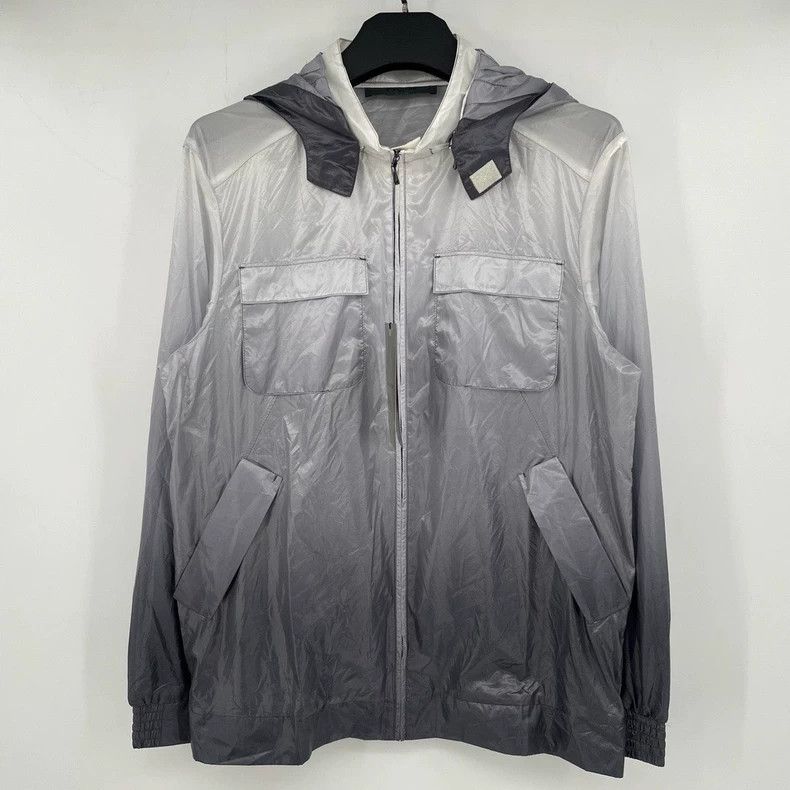 Givenchy Givenchy Multi-Pocket Gradient Hooded Windbreaker Size US L / EU 52-54 / 3 - 1 Thumbnail