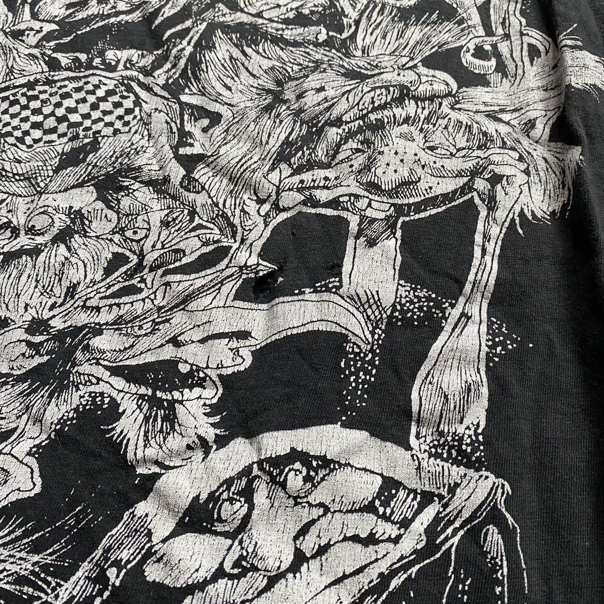 Vintage VERY RARE MUSHROOMS CREEPY FACES 90s VISUAL TRIP T SHIRT Size US L / EU 52-54 / 3 - 7 Thumbnail
