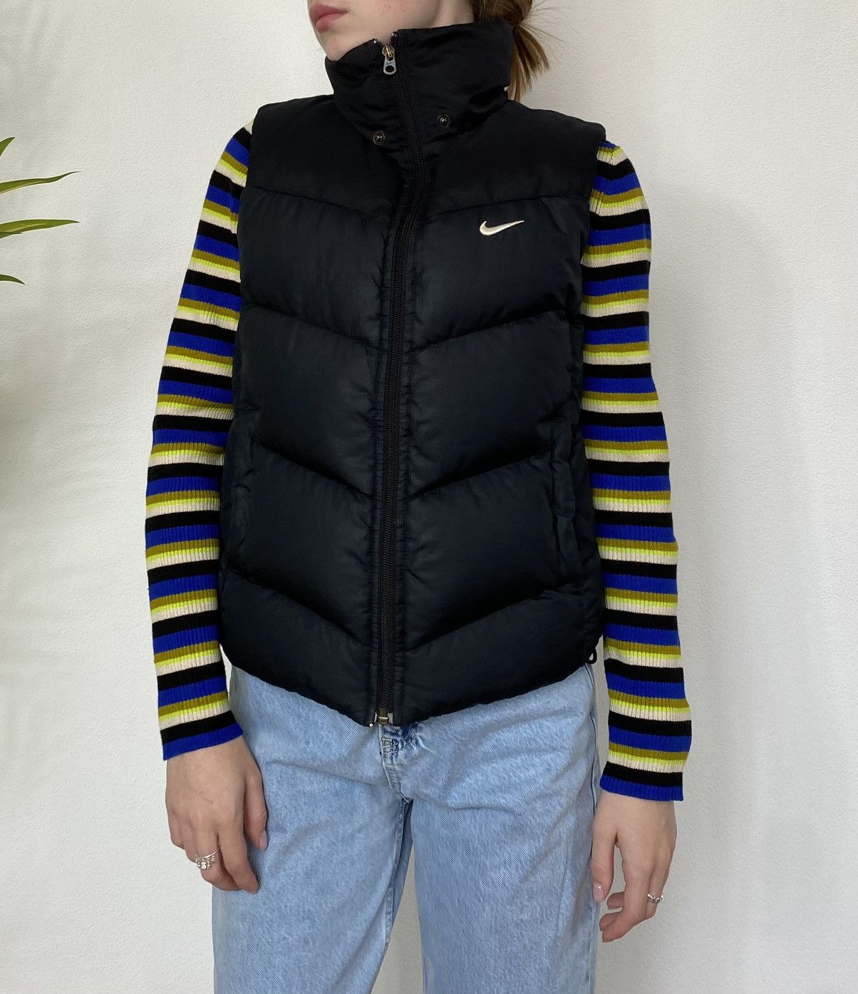 Nike 🫧WMNS PUFFER DOWN VEST NIKE🫧 Size XS / US 0-2 / IT 36-38 - 9 Thumbnail