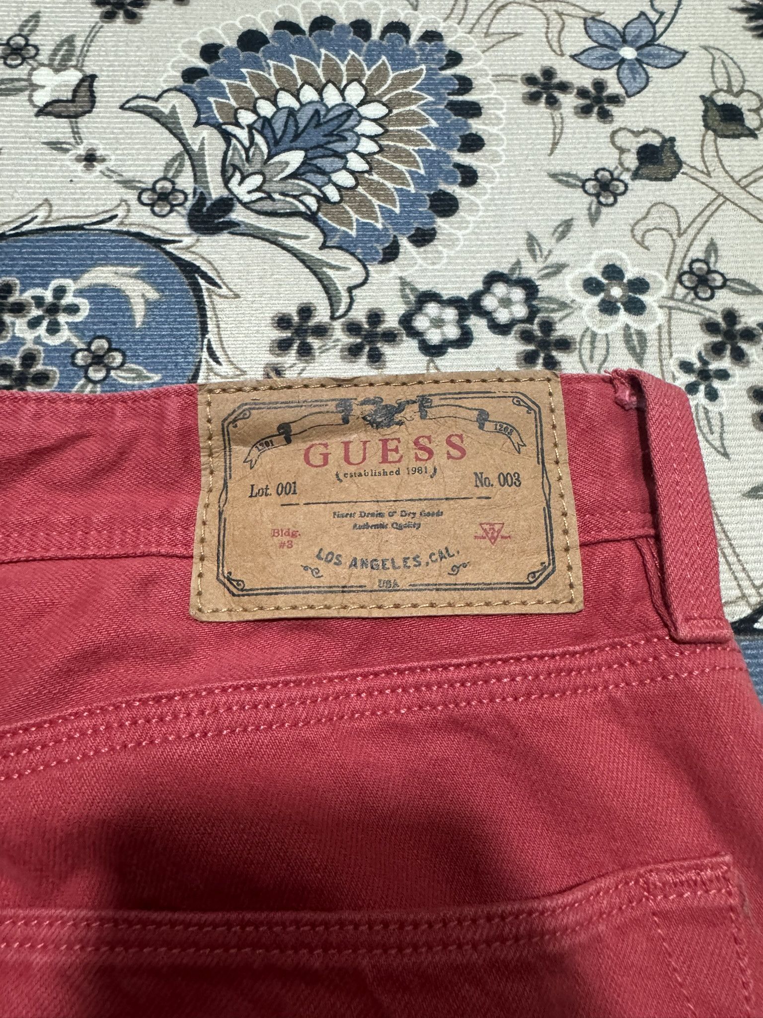 Designer × Guess Guess 1981 Los Angles Lincoln Slim Straight Red Dye Jeans Size US 31 - 8 Thumbnail