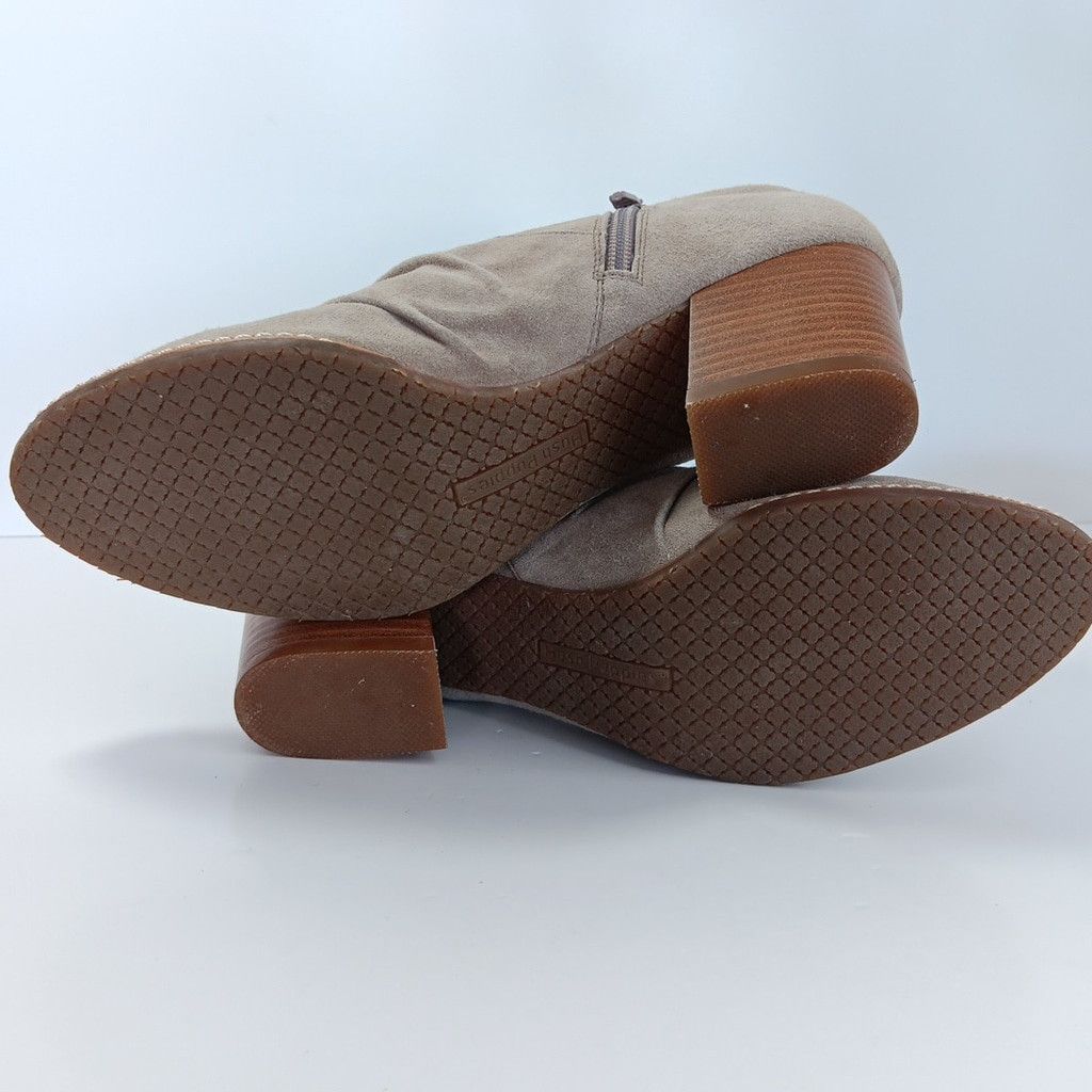 Hush Puppies Hush Puppies Tan Heel Shoes Womens Shoes Very Clean Size US 8 / IT 38 - 13 Thumbnail