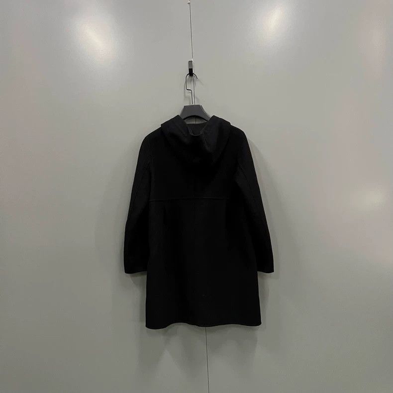 Max Mara Max Mara Black double-breasted hooded coat Size M / US 6-8 / IT 42-44 - 2 Thumbnail