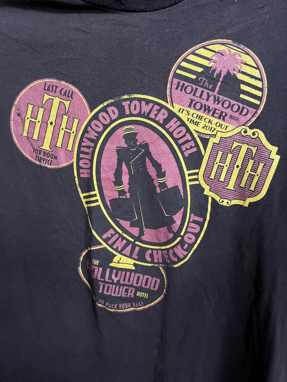 Disney Tower of Terror 2017 T-shirt Disney Annual Passholder Tee -L Size US L / EU 52-54 / 3 - 3 Thumbnail