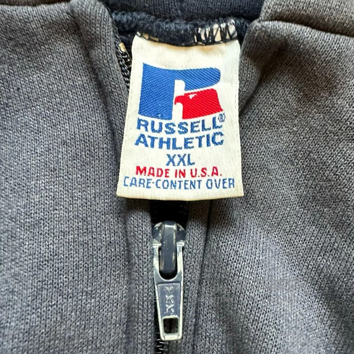 Vintage Russell Vintage Faded Zip Hoodie. Size US XXL / EU 58 / 5 - 3 Thumbnail