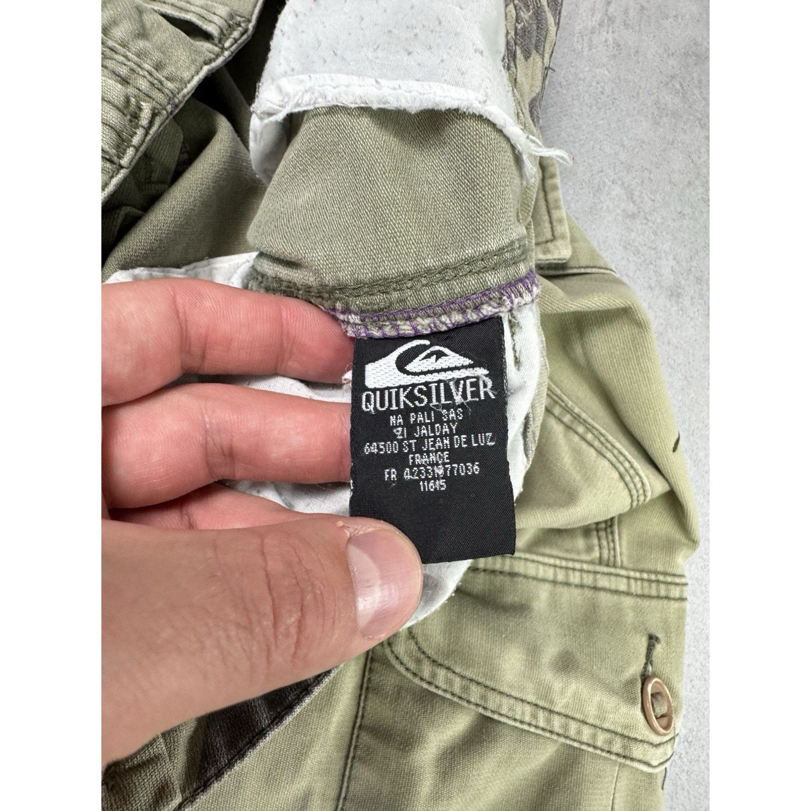 Quicksilver Vintage QuickSilver Cargo Pants Embroidered Men Size 34 Size US 34 / EU 50 - 24 Thumbnail
