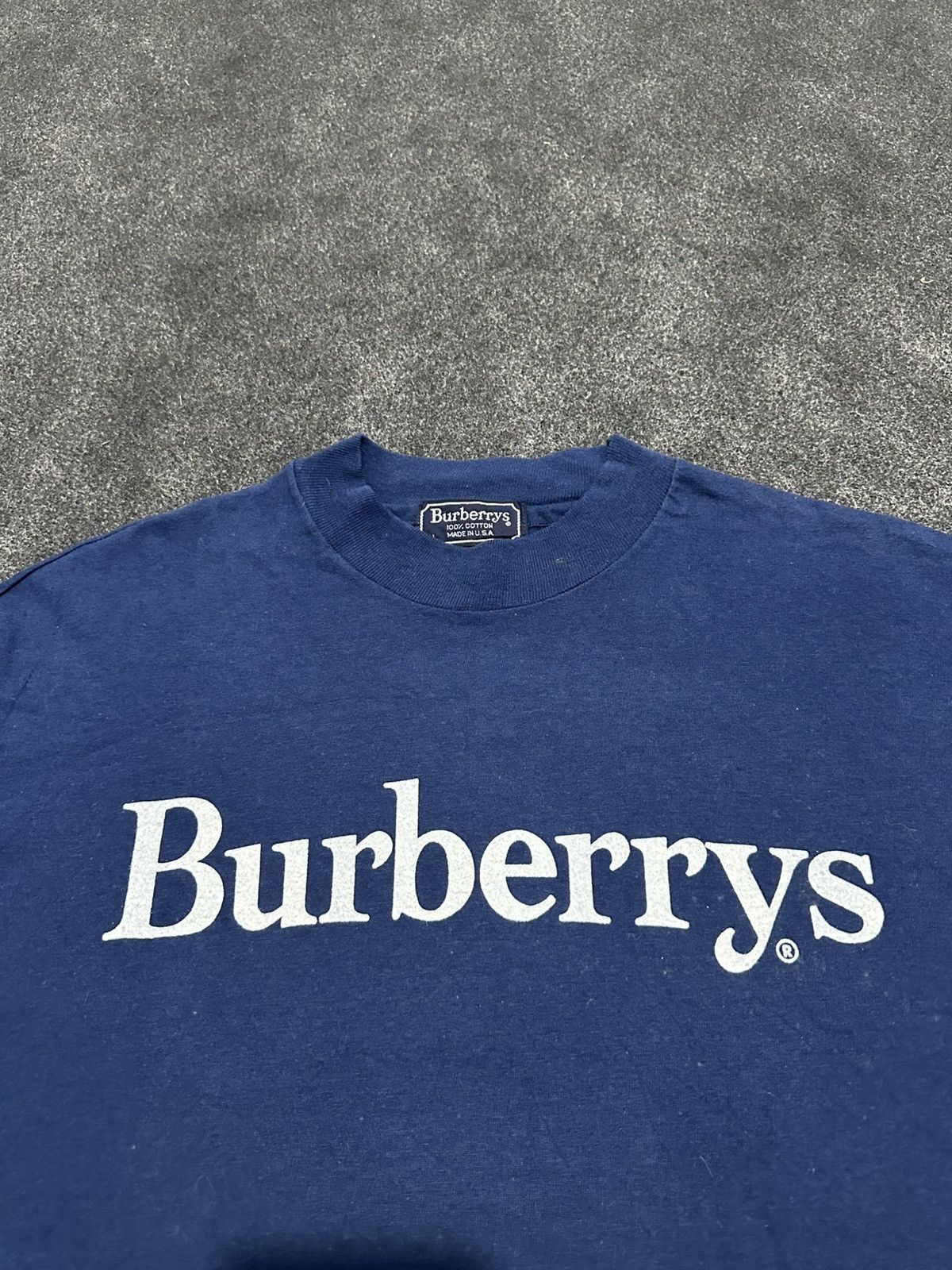 Burberry Vintage Burberry's Spellout Logo T-Shirt Size US L / EU 52-54 / 3 - 4 Thumbnail
